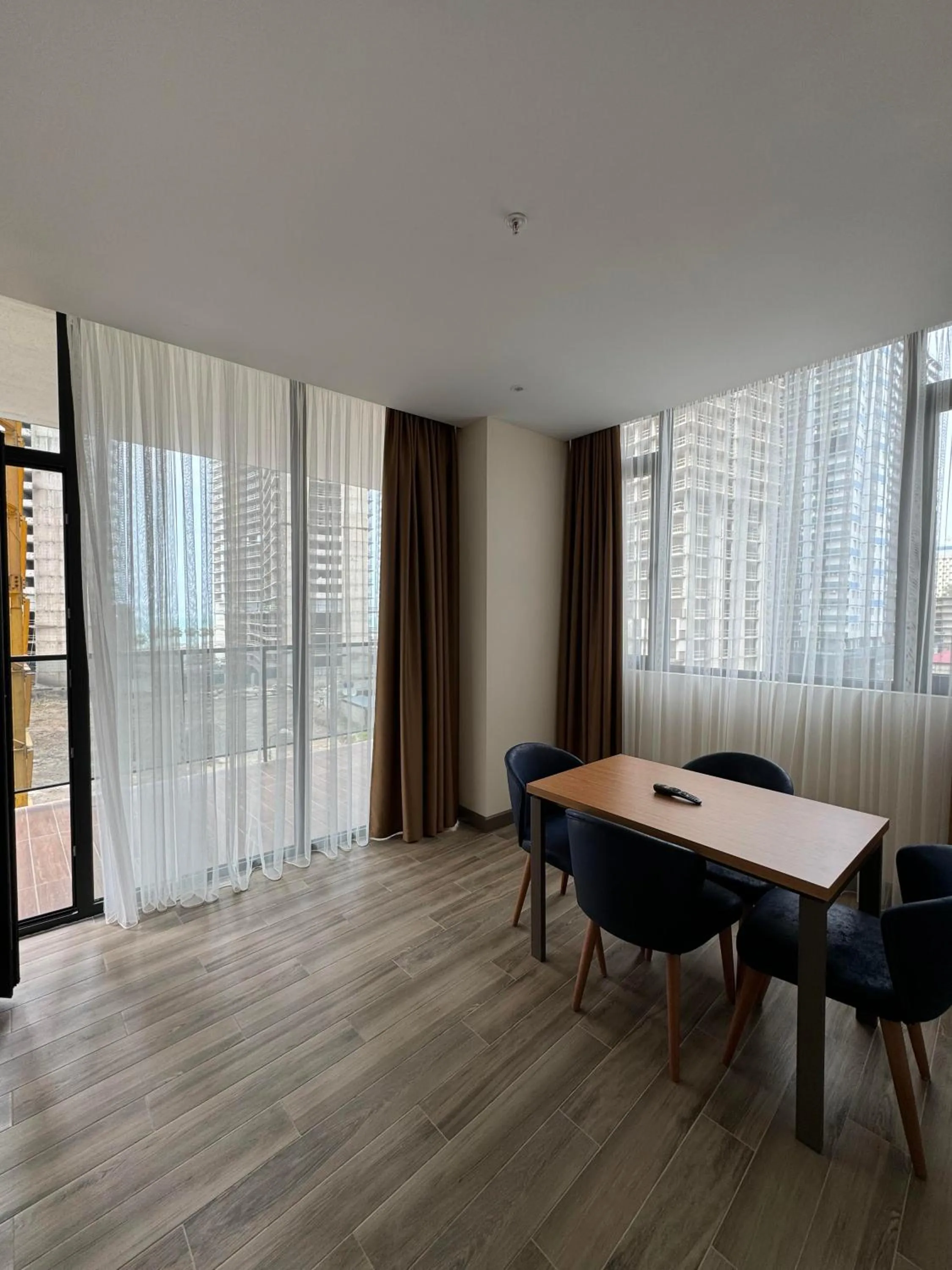 Sea view in New Wave Apart-Hotel