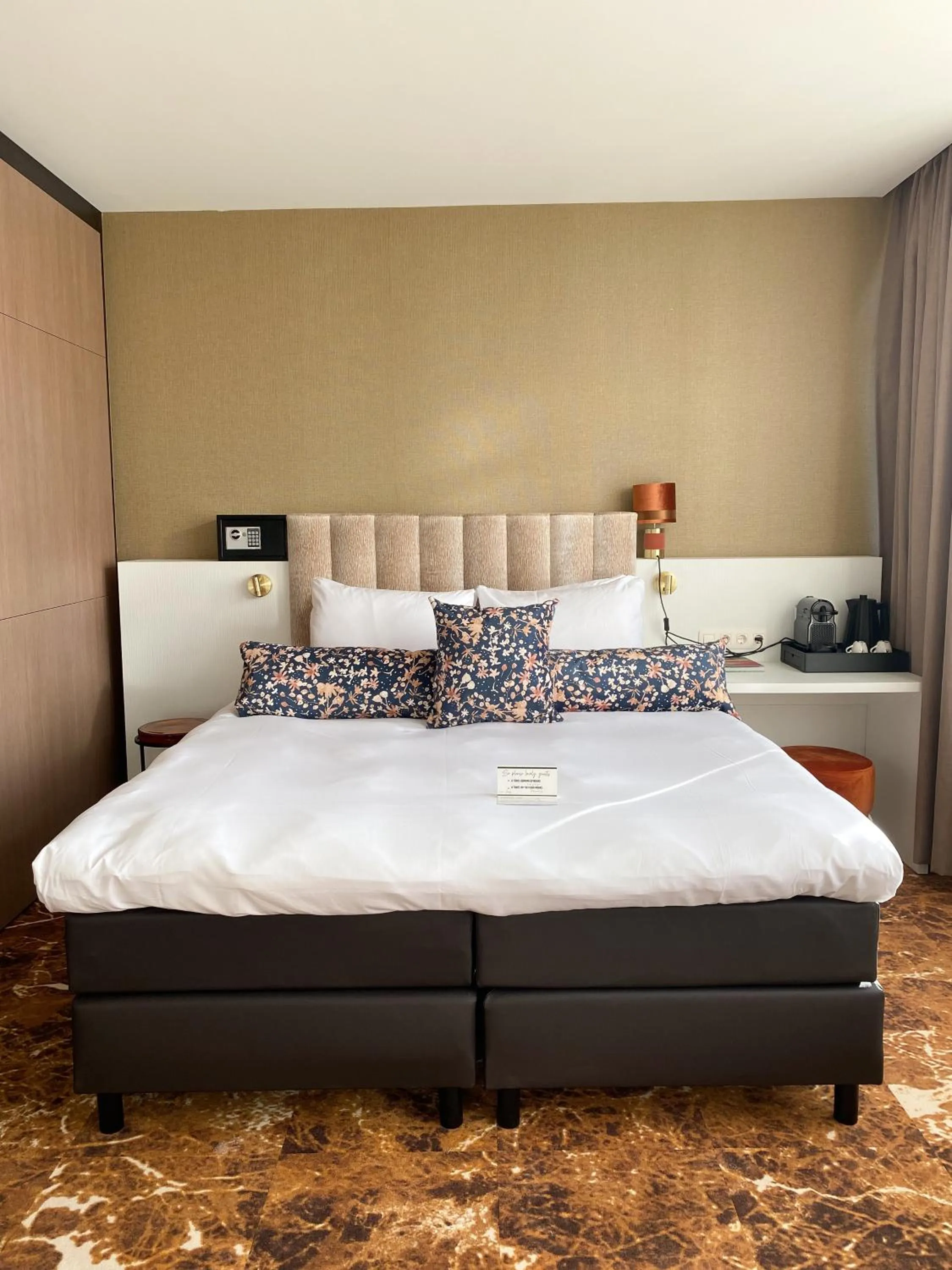 Bed in Boutique Hotel Jersey