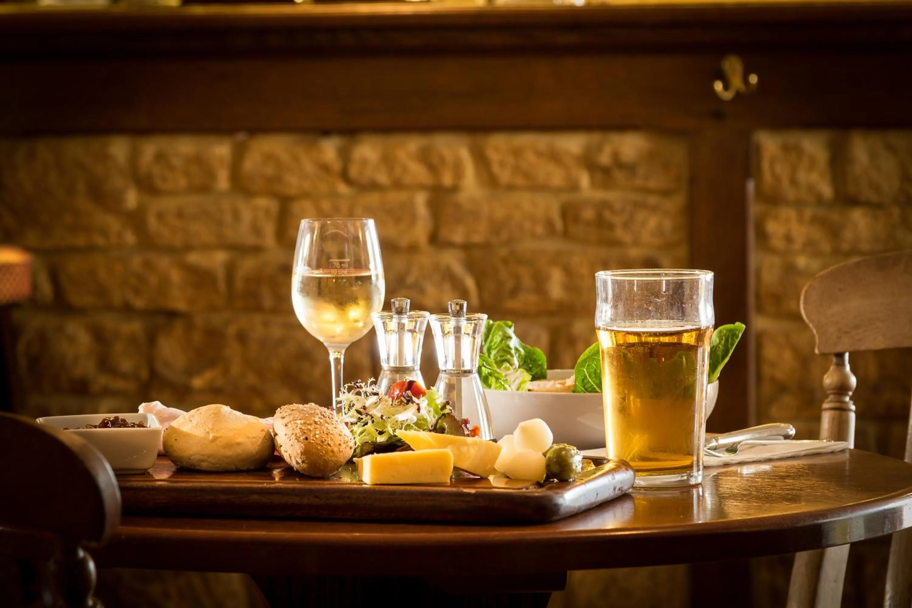 Food and drinks in The Lordleaze Hotel And Restaurant