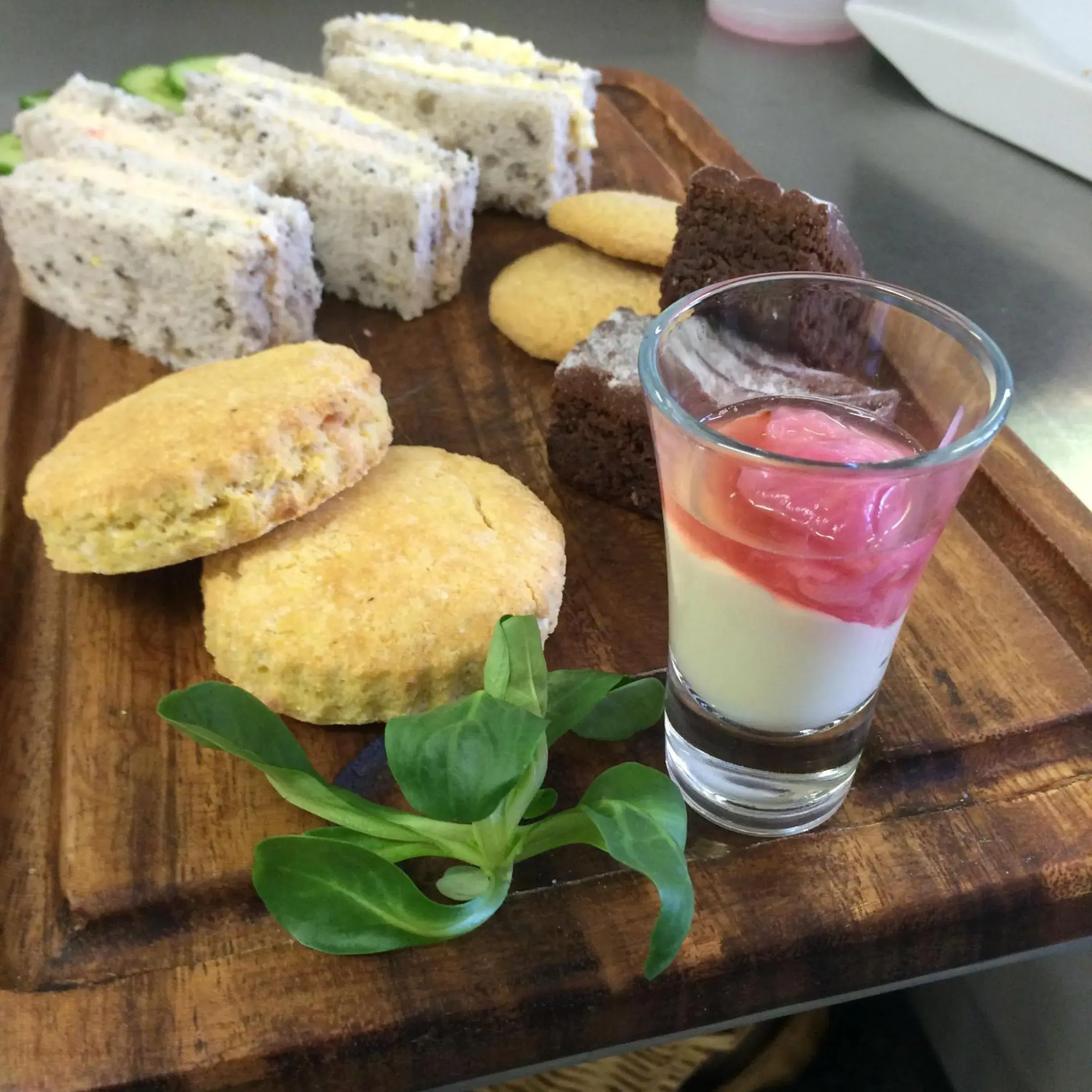 Restaurant/places to eat in The Lordleaze Hotel And Restaurant Restaurant/places to eat in The Lordleaze Hotel And Restaurant