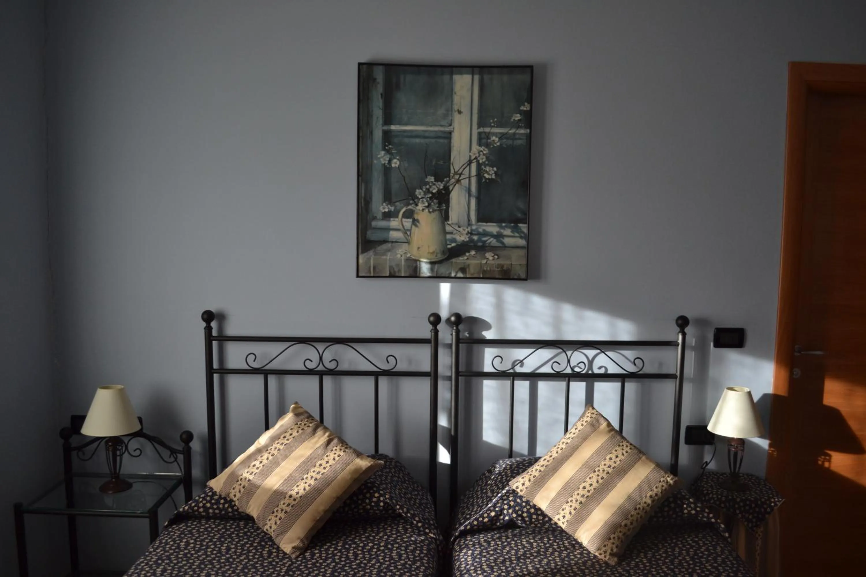 Bedroom, Bed in El Garbin