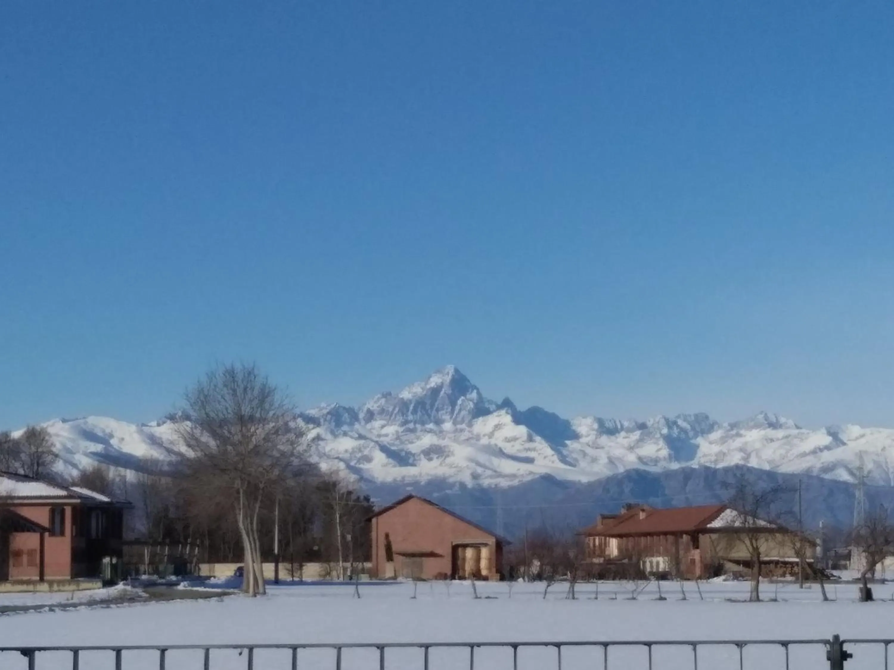 Mountain view in El Garbin