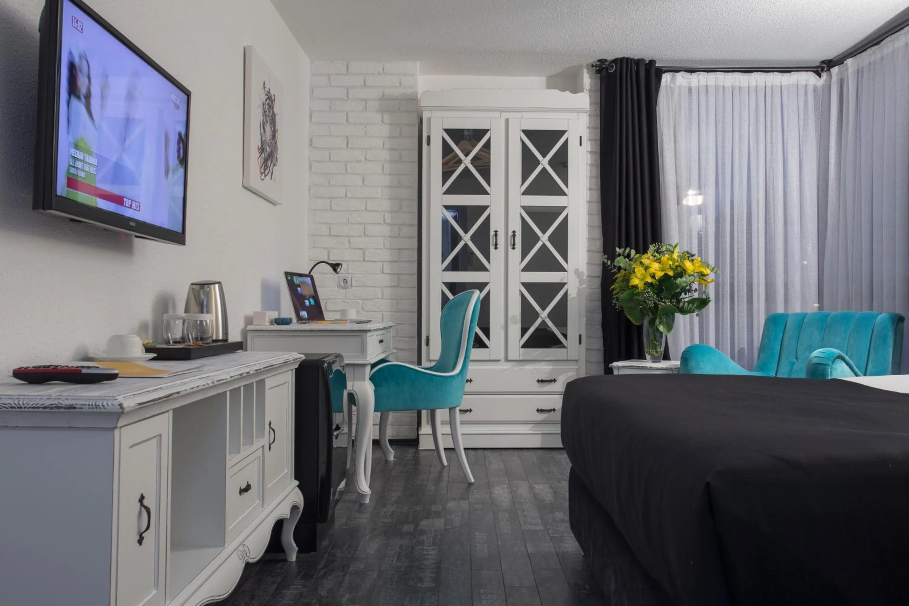 Bed in Check Inn Suite Hotel & SPA