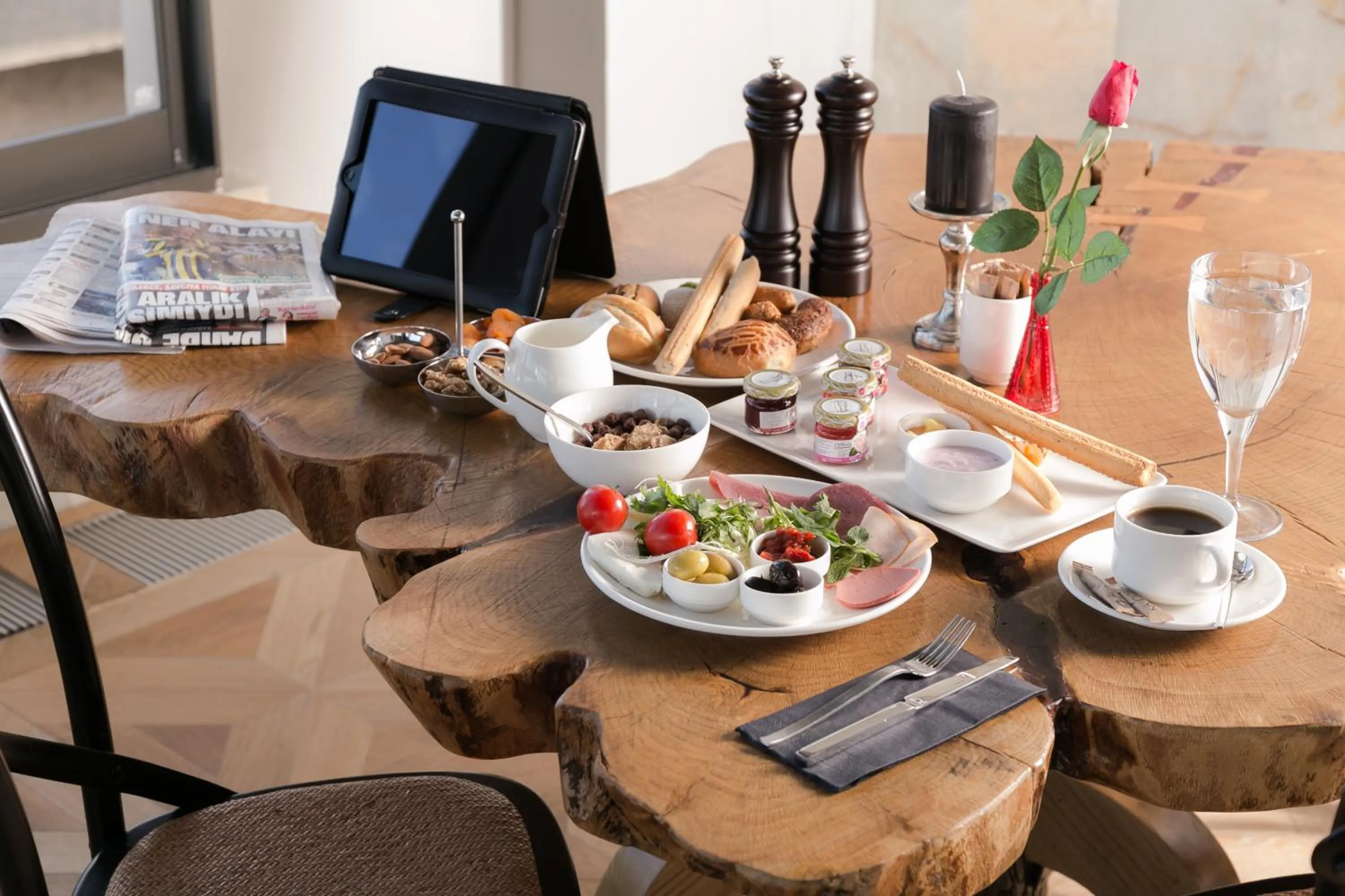 Food in Check Inn Suite Hotel & SPA