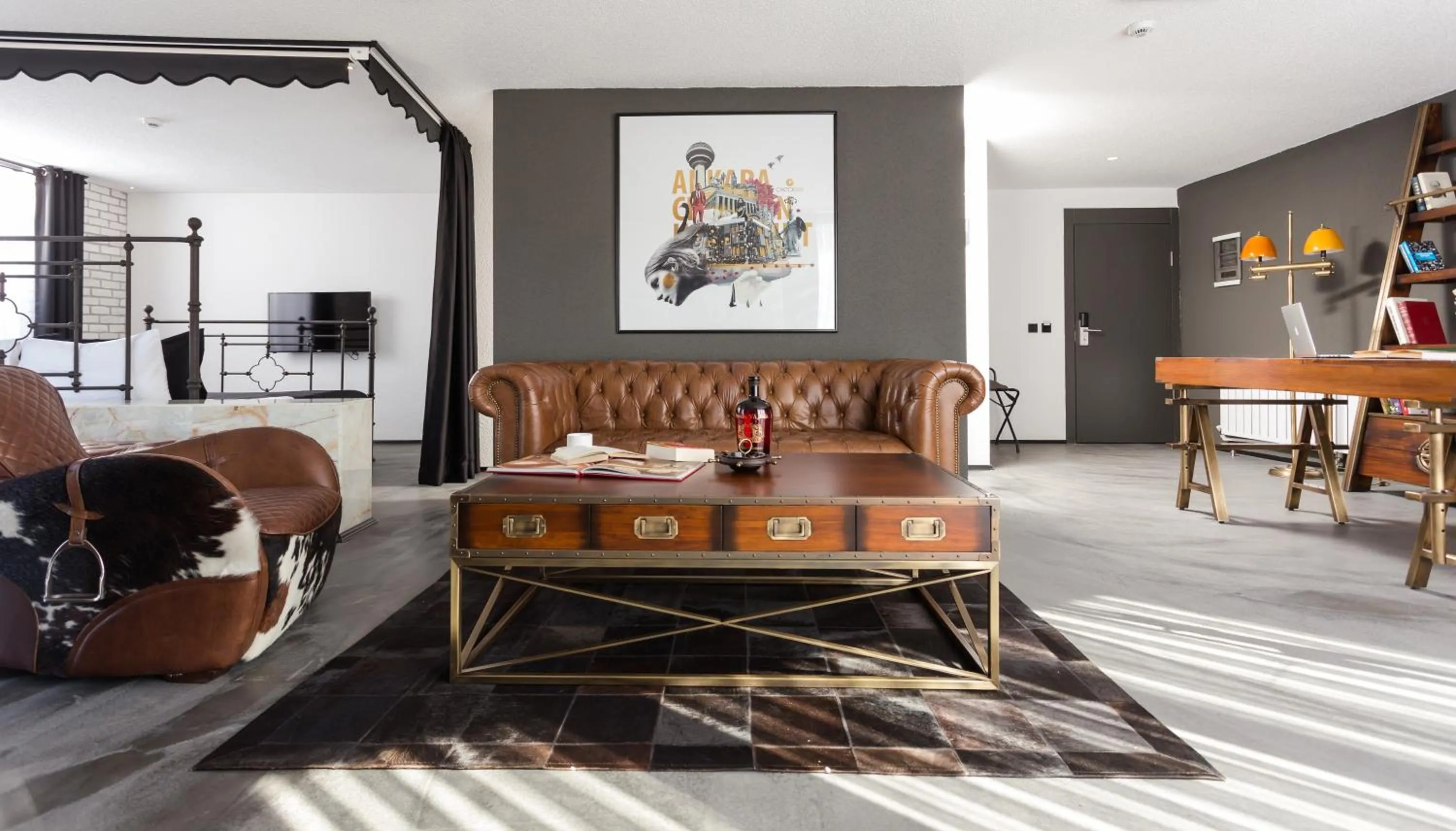 Seating area in Check Inn Suite Hotel & SPA