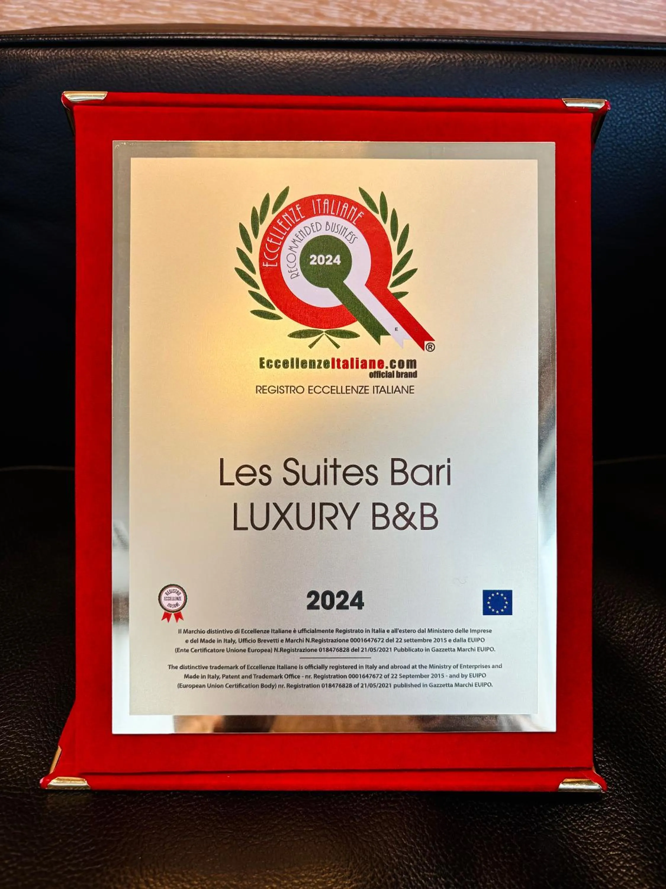 Logo/Certificate/Sign in Les Suites Bari Italian Excellence Bed and Breakfast