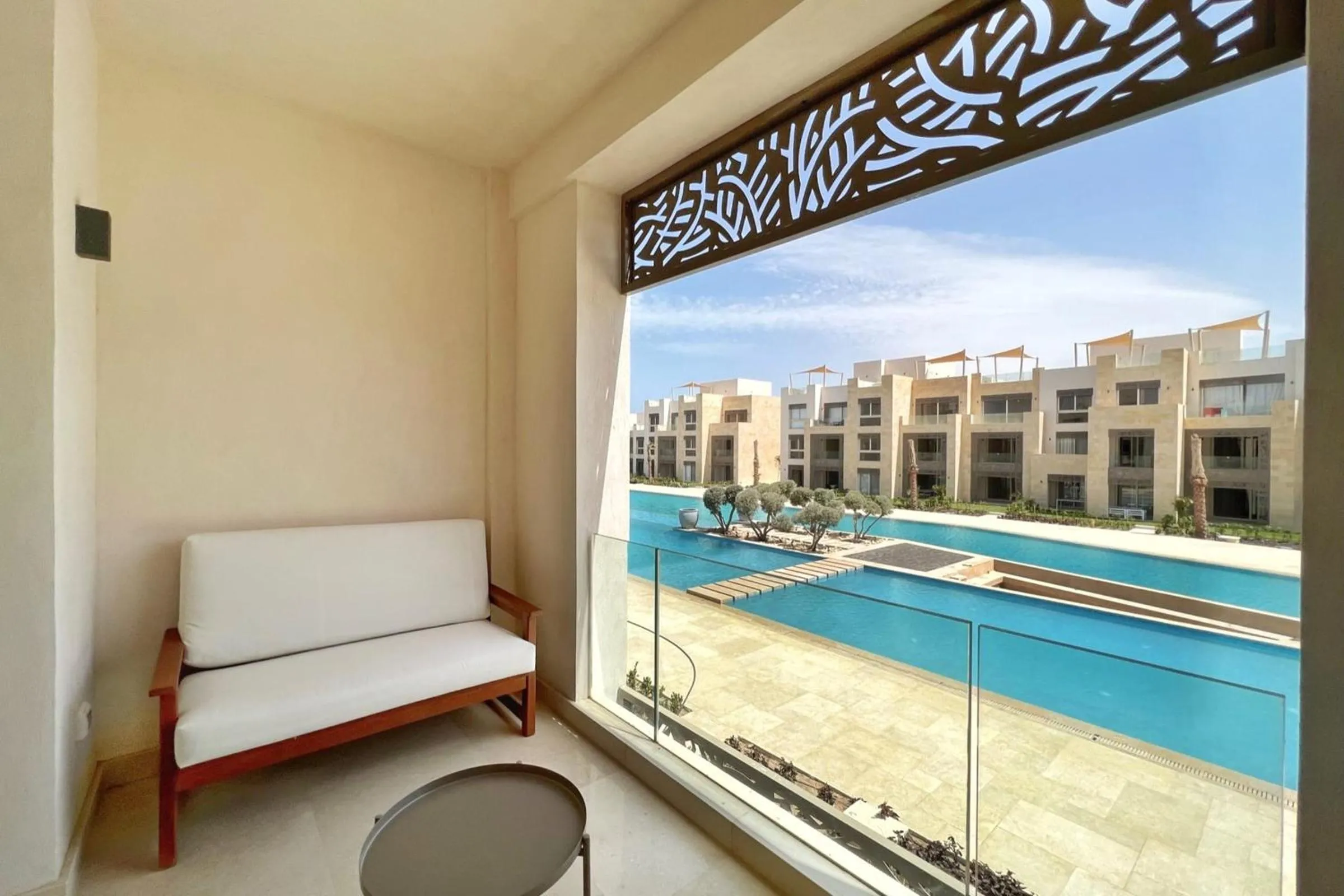 Smooth & Snug 1 BDR Mangroovy Free Beach & Pool Access