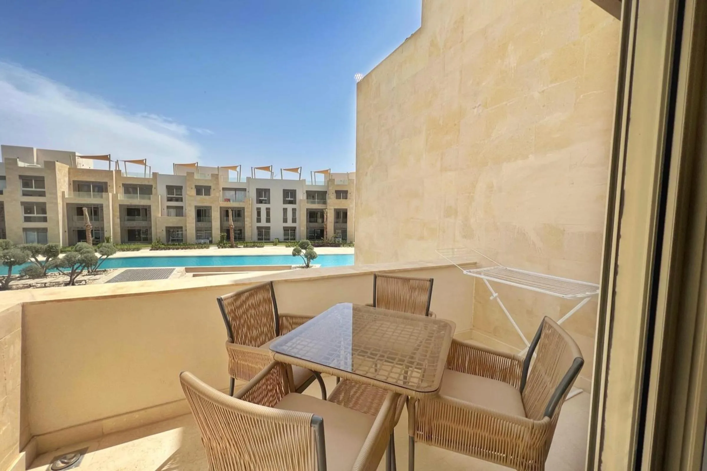 Smooth & Snug 1 BDR Mangroovy Free Beach & Pool Access