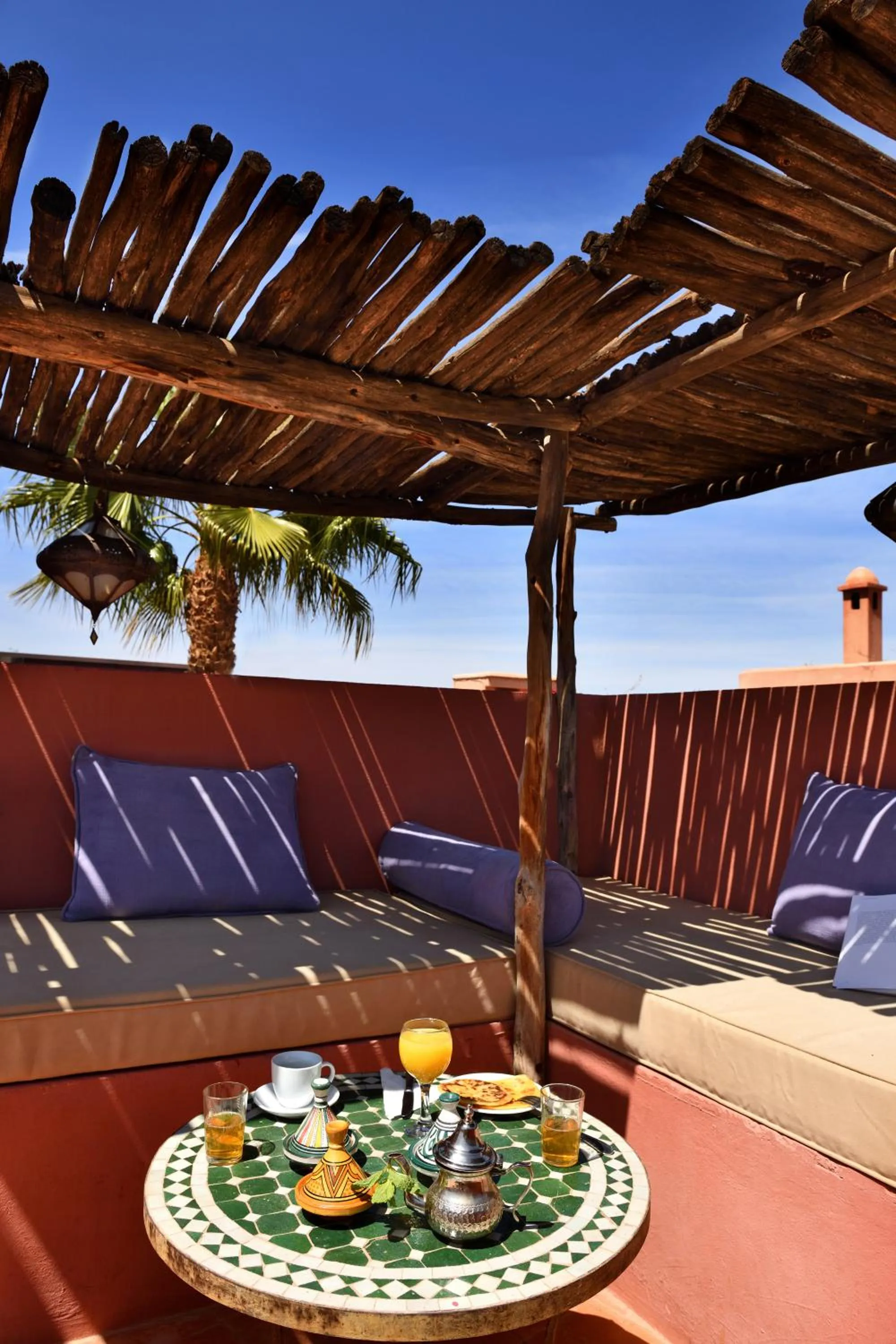 Food and drinks in Riad L'Aziza