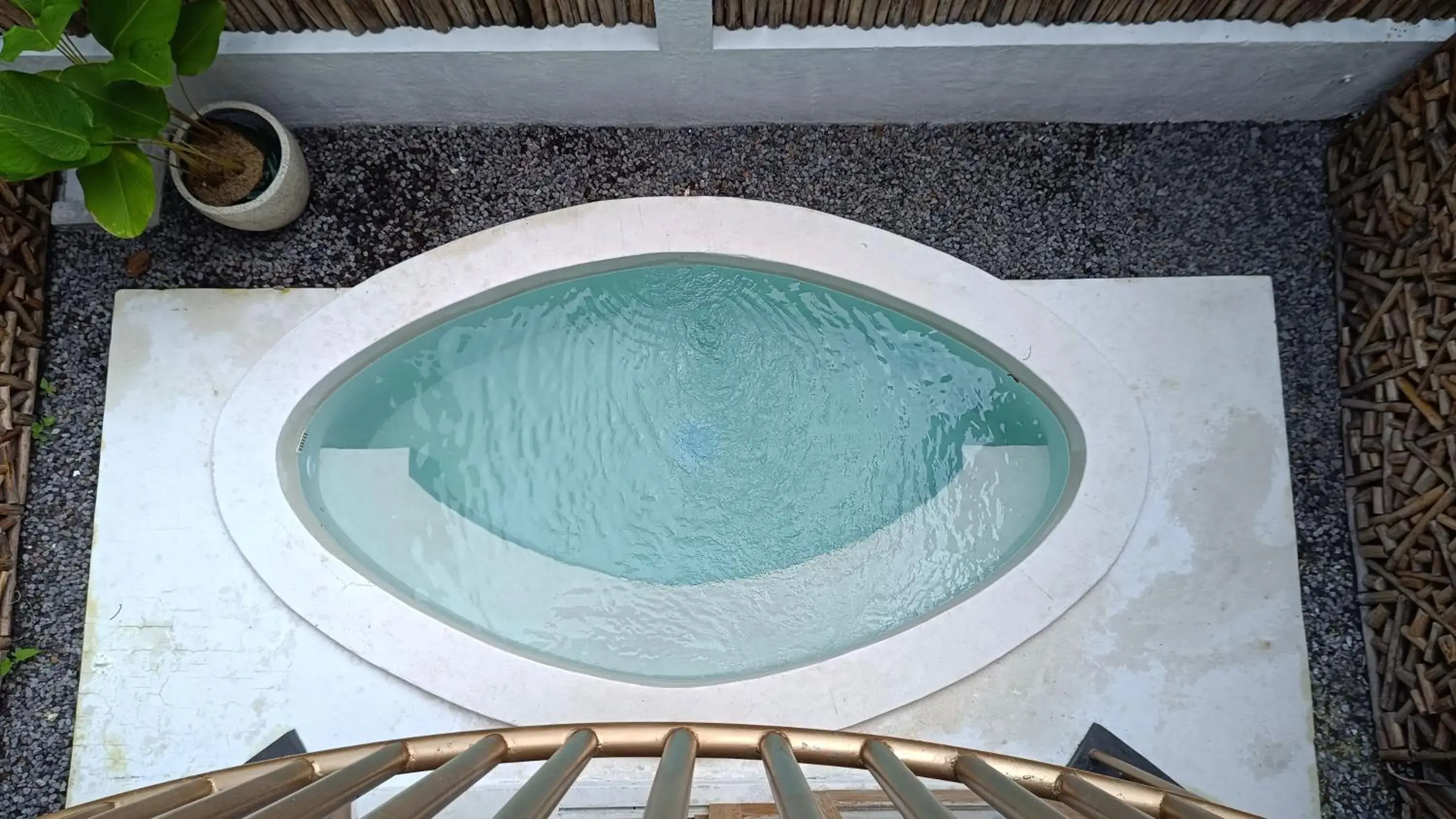 Pool view in Sangkar Cottage & Eatery Pool view in Sangkar Cottage & Eatery