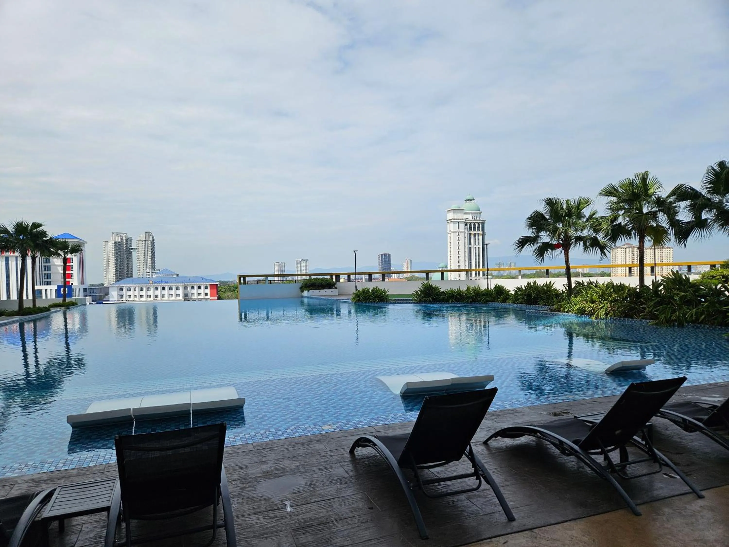 Metropol Serviced Apartment Bukit Mertajam Perda