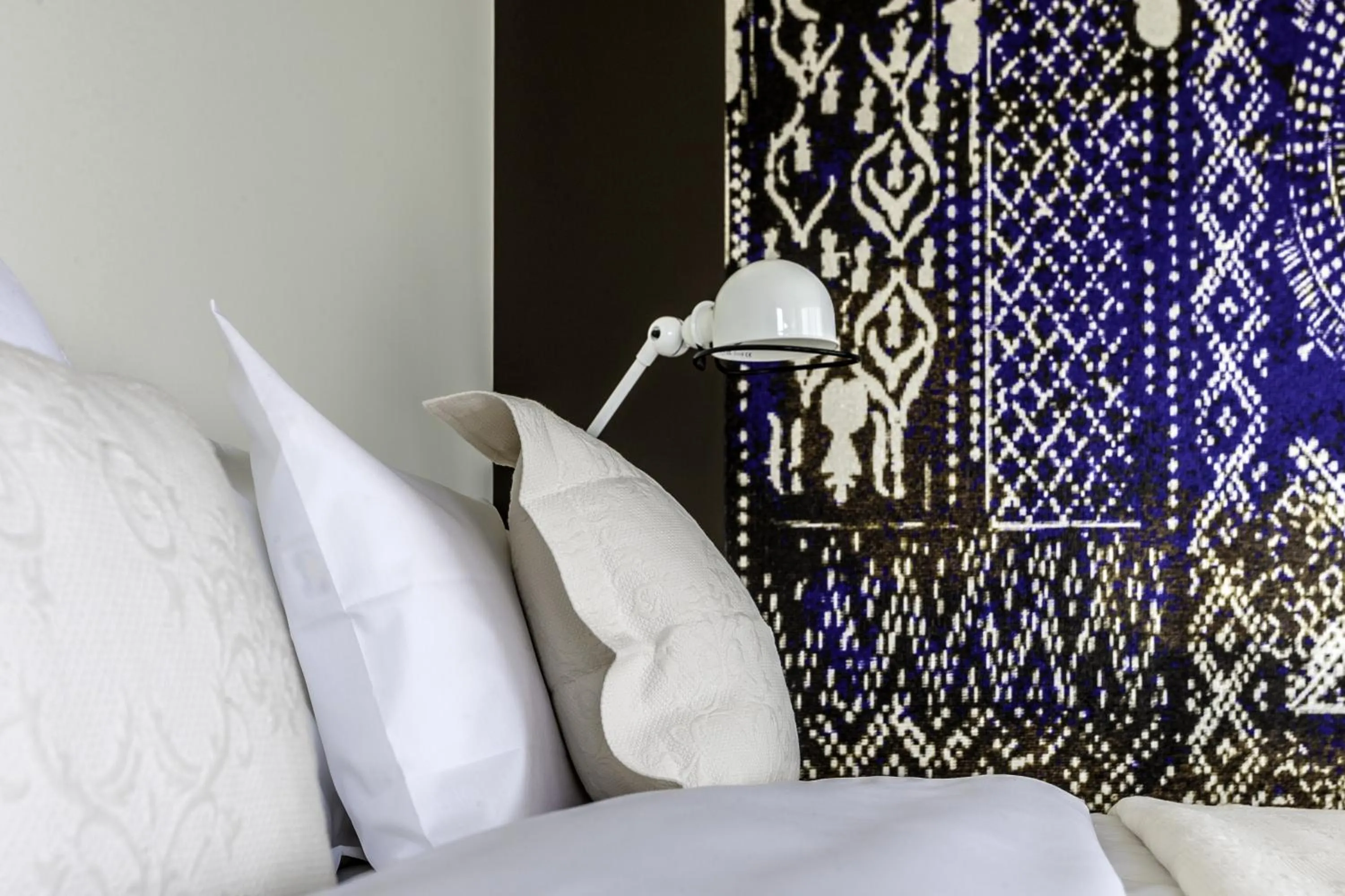 Bed in Le Port Boutique Apart Hotel