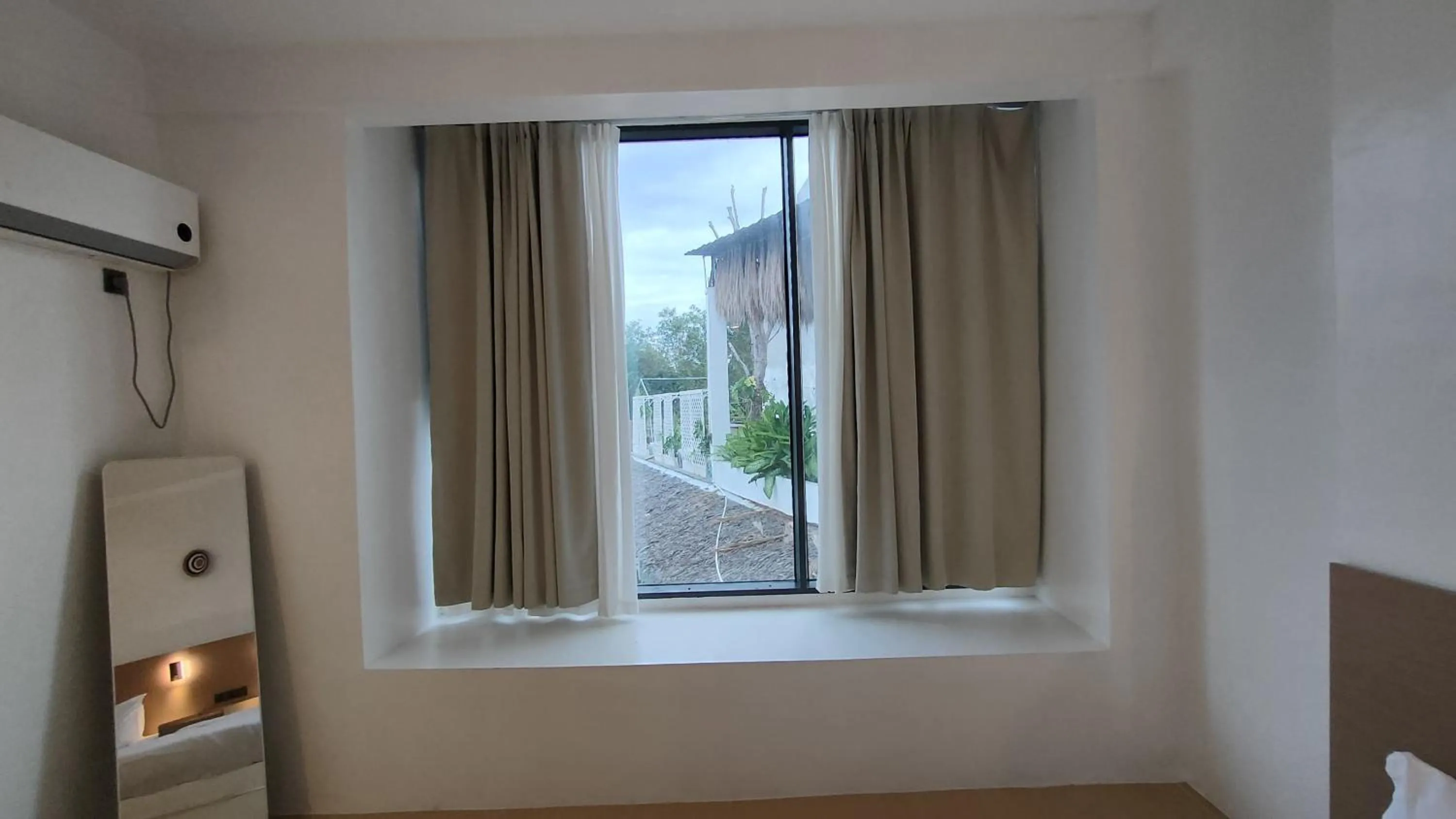 Photo of the whole room in Diving Addiction Resort