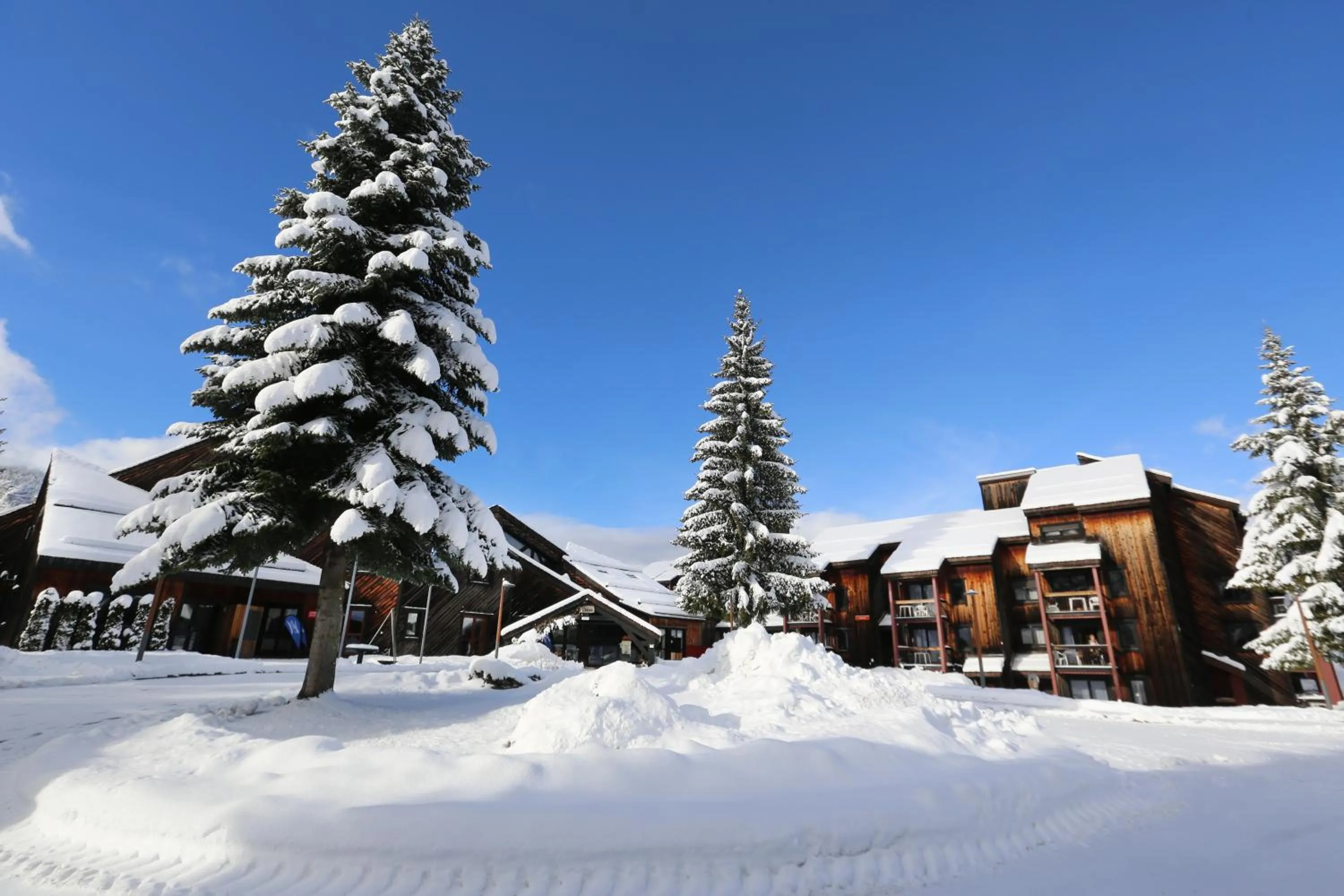 Property building in Village Club Les Tavaillons