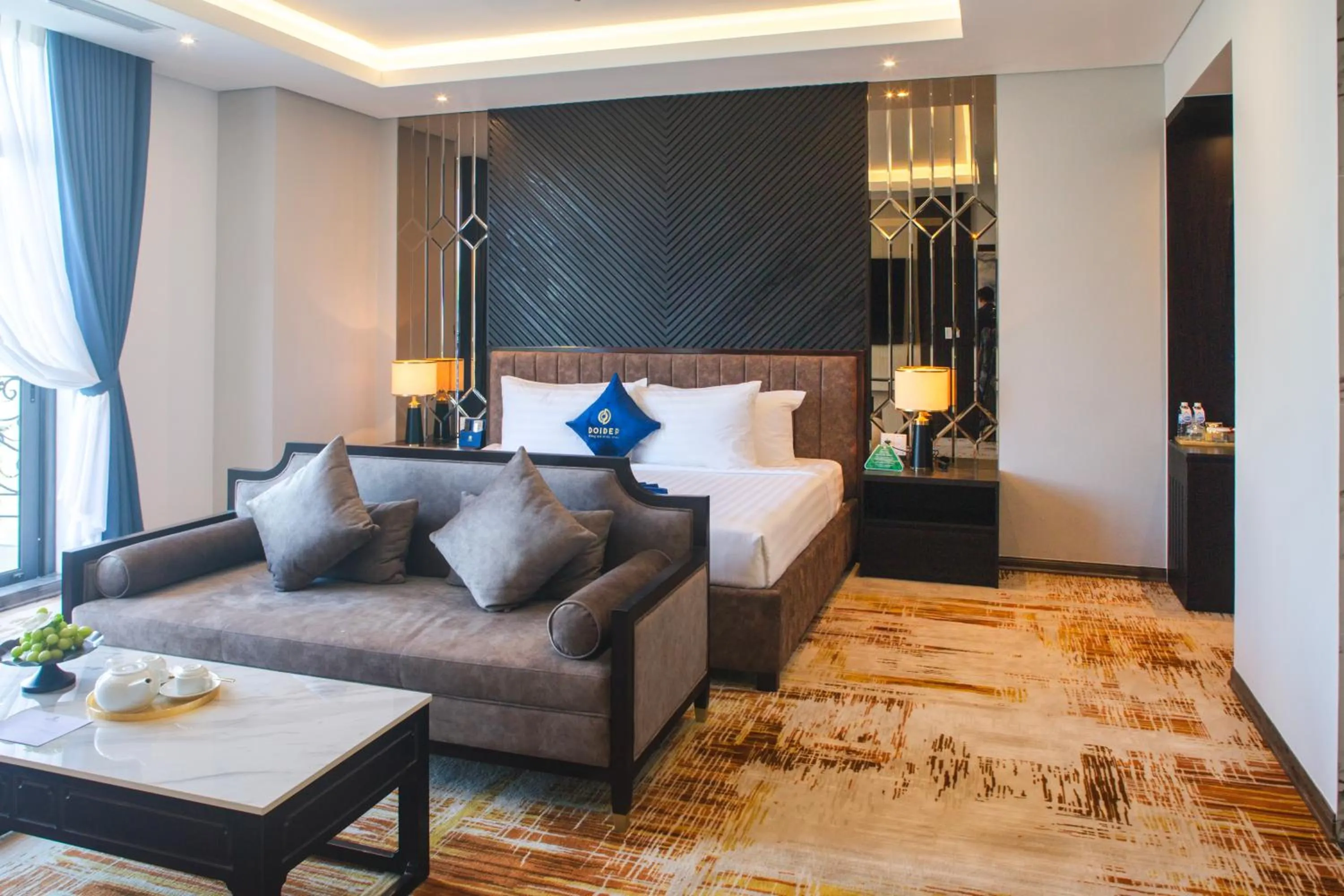 Living room in SANDALS AQUILA HOTEL