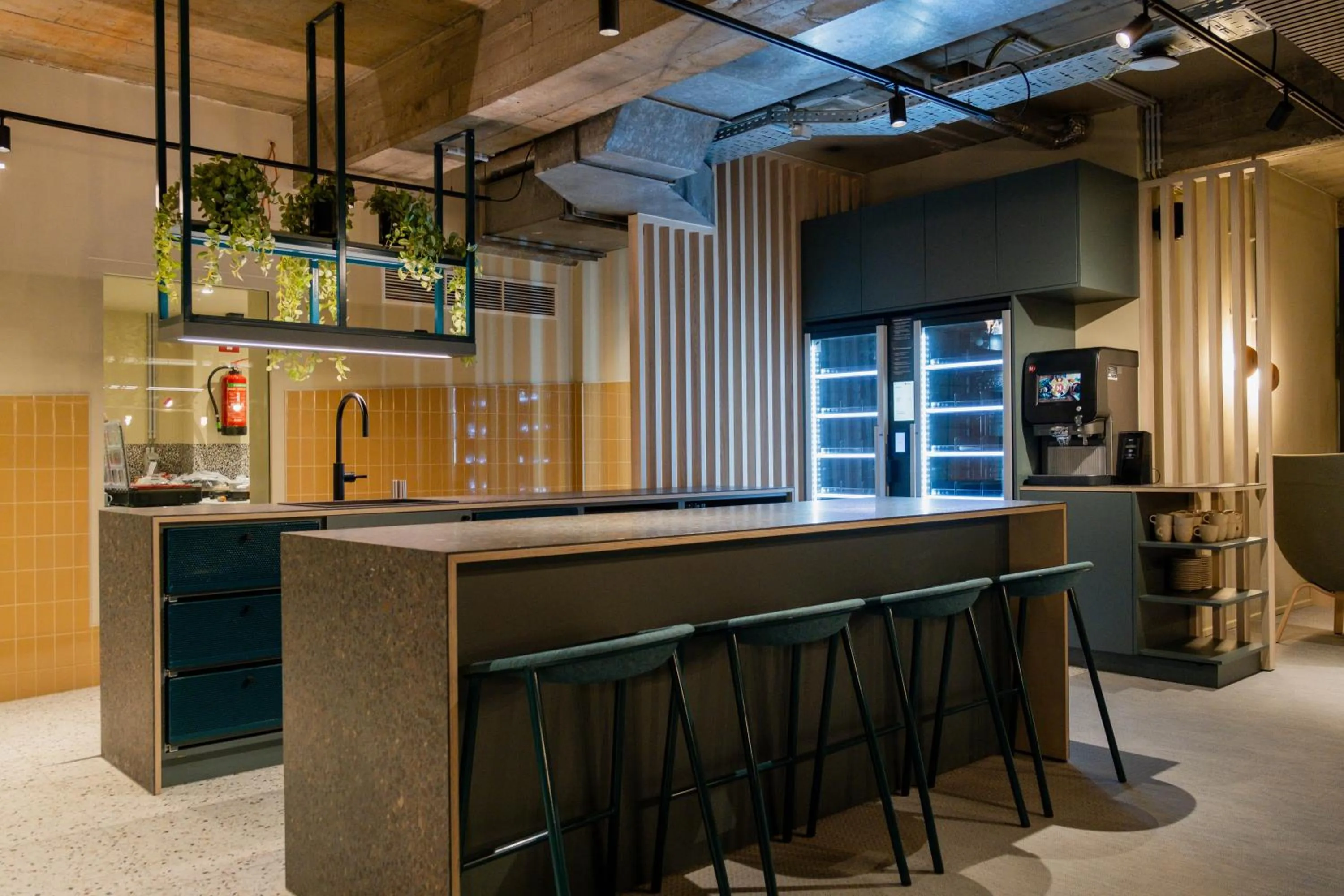 Communal kitchen in Citybox Brussels Centre Louise