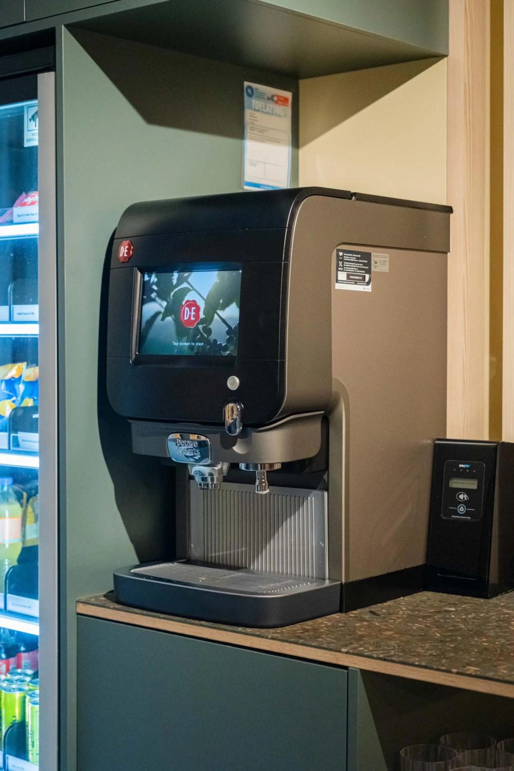 Coffee/tea facilities in Citybox Brussels Centre Louise