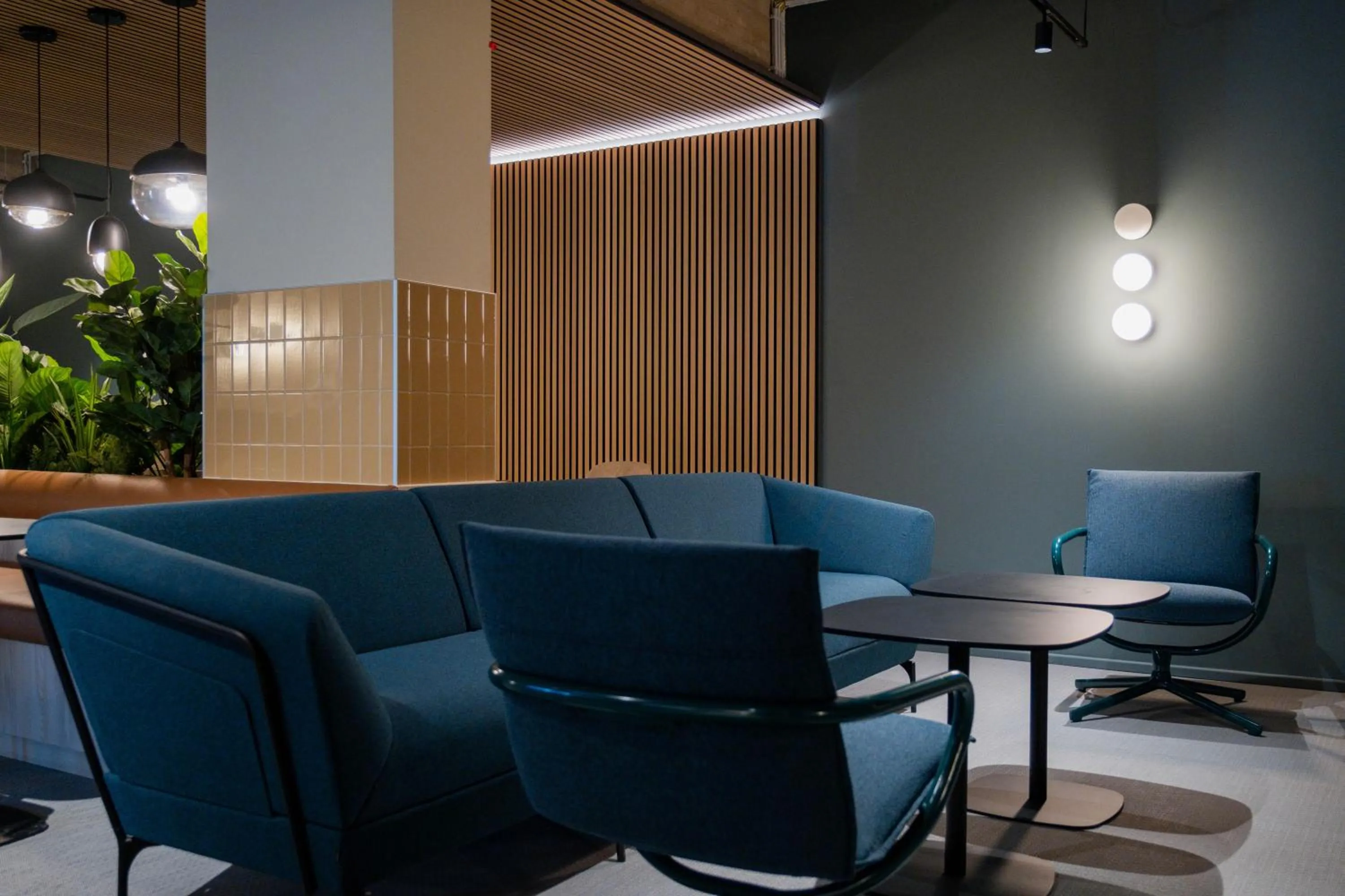 Seating area in Citybox Brussels Centre Louise