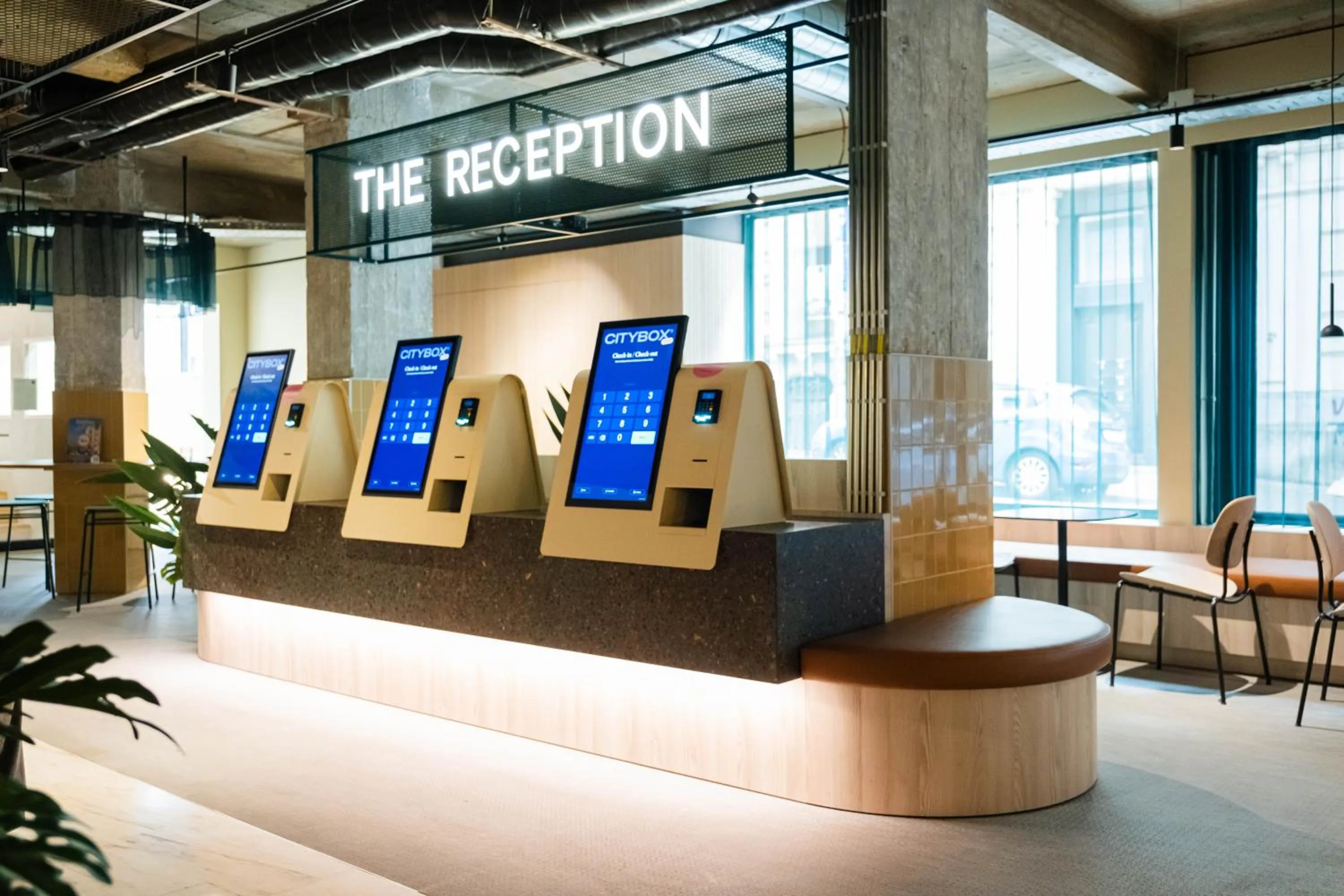 Lobby or reception in Citybox Brussels Centre Louise