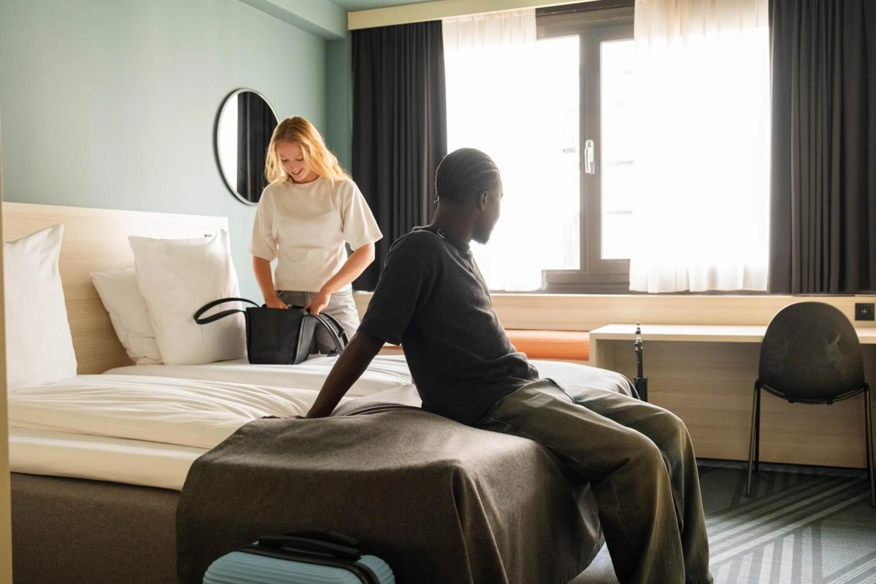 People in Citybox Brussels Centre Louise