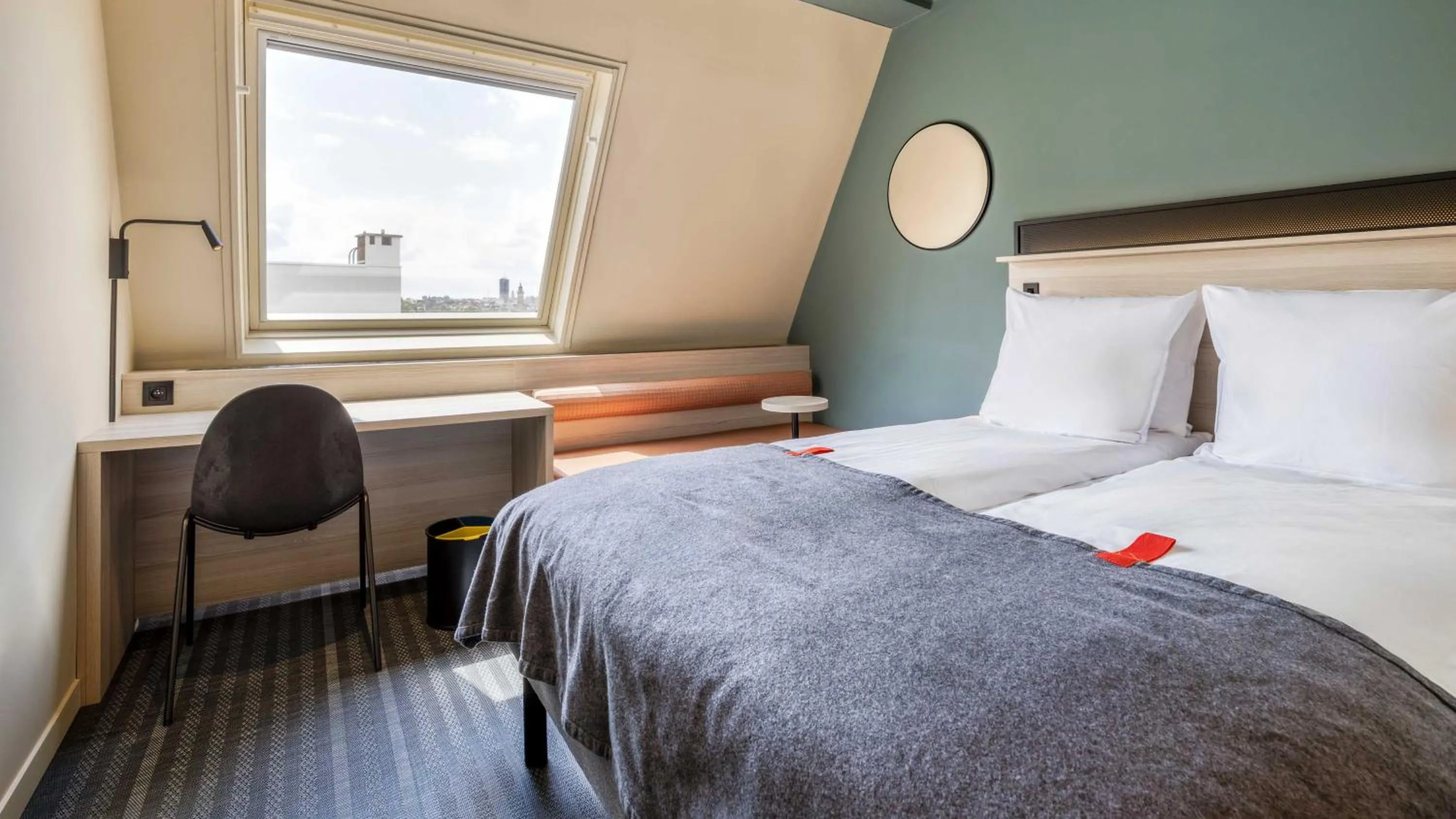 Bed in Citybox Brussels Centre Louise