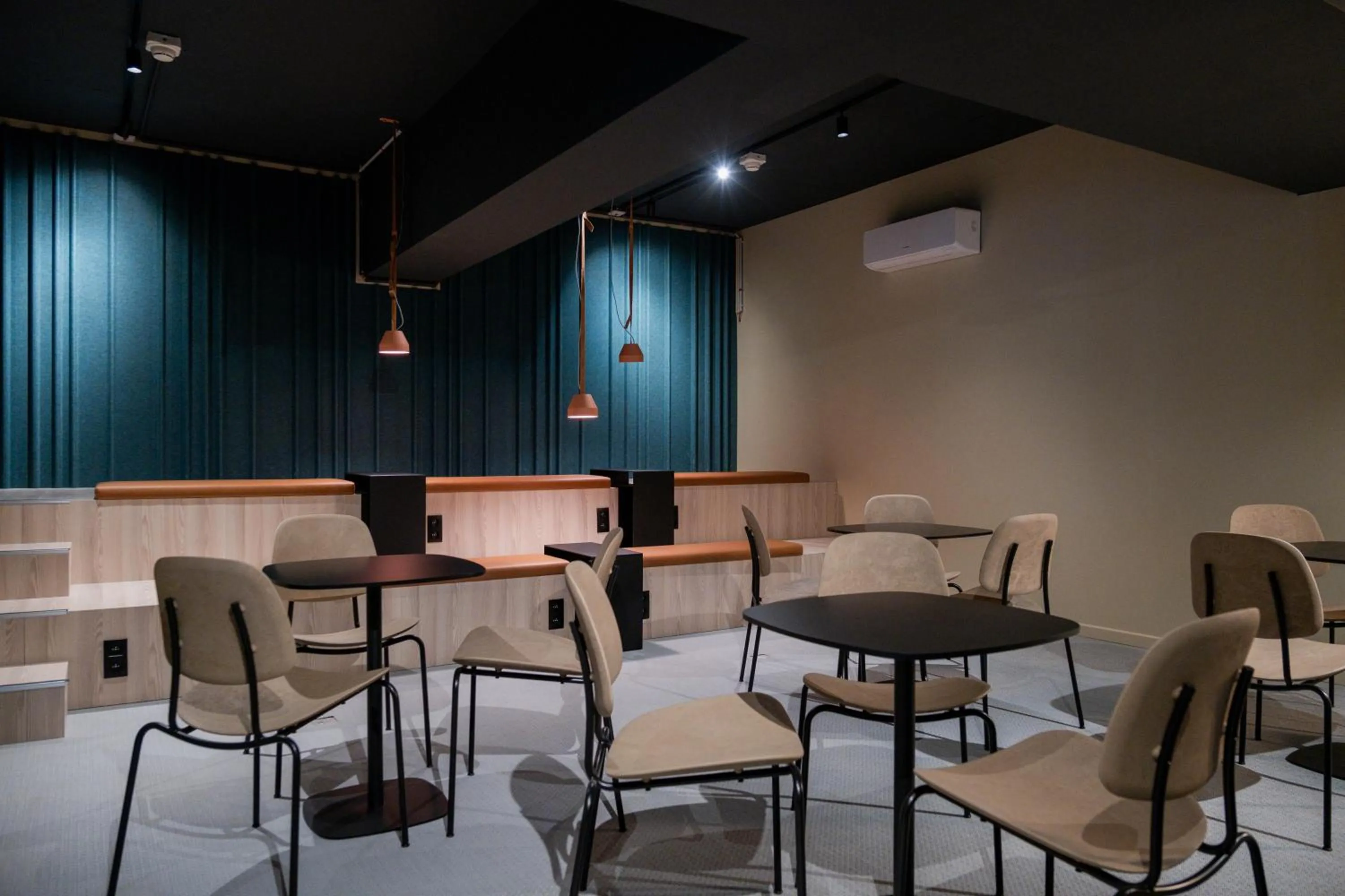 Meeting/conference room in Citybox Brussels Centre Louise