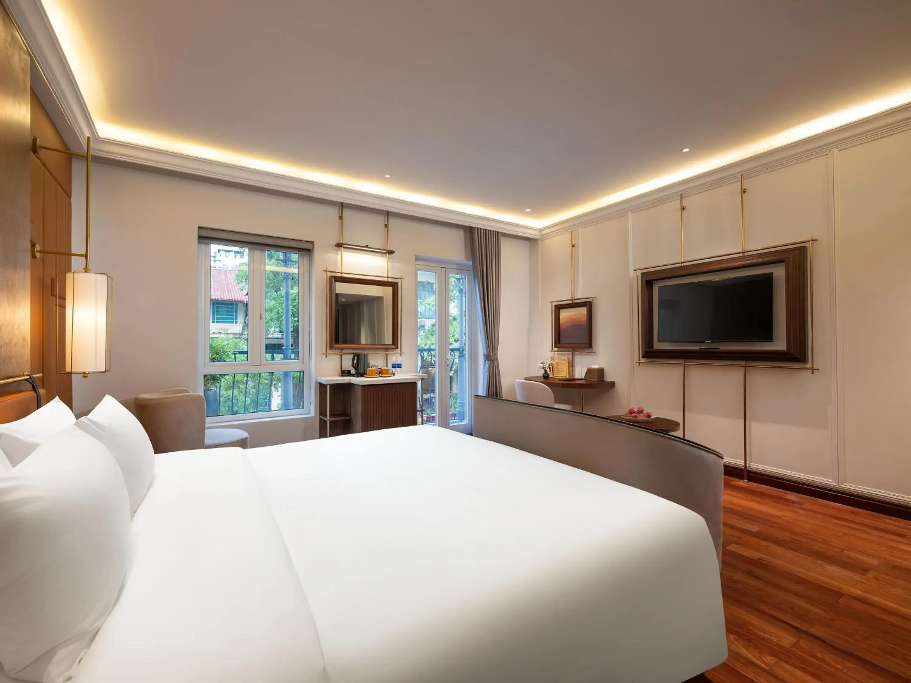 View (from property/room), Bed in Minerva Premium Hotel View (from property/room), Bed in Minerva Premium Hotel