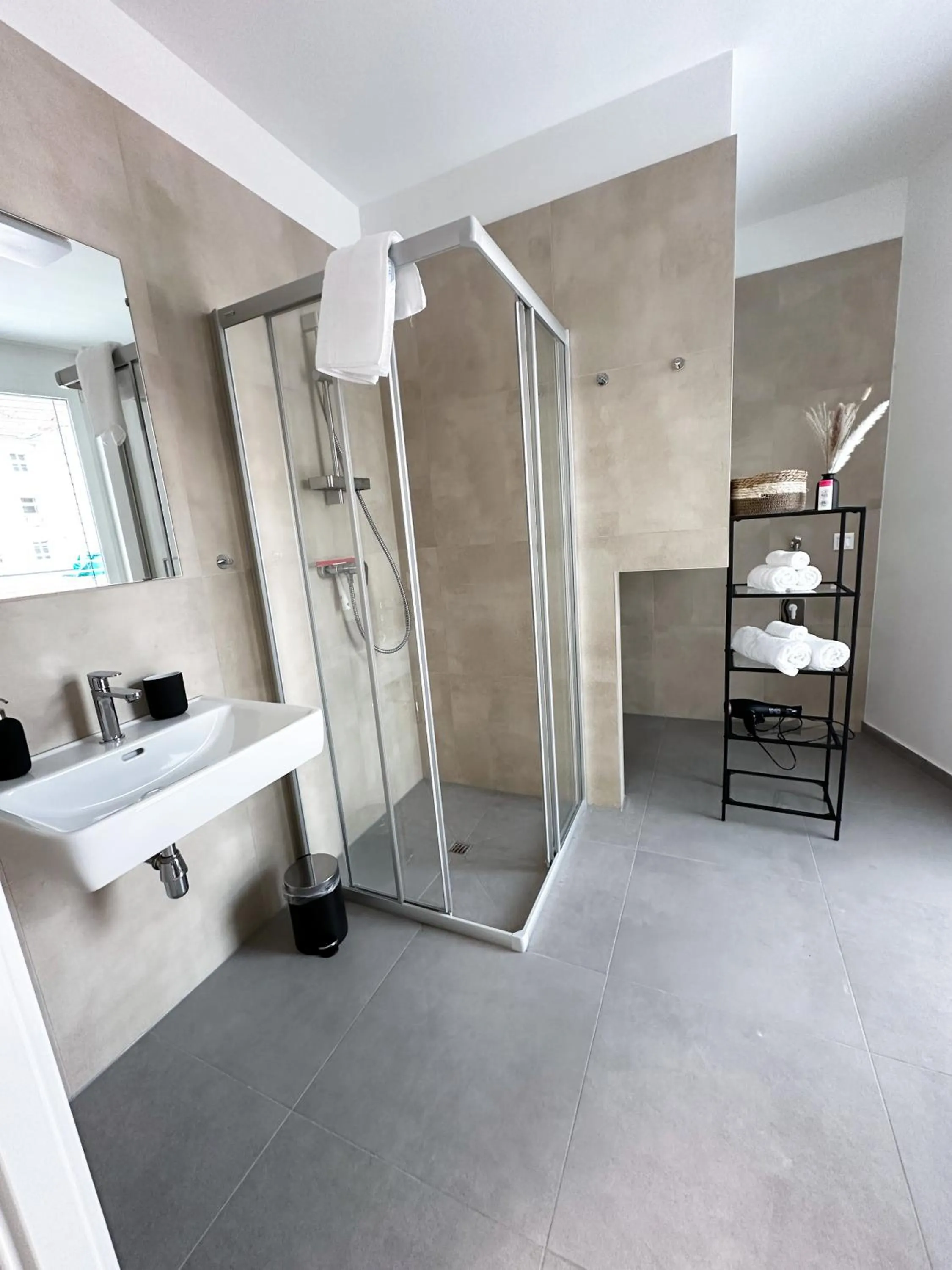 Bathroom in Grazora Living Apartments