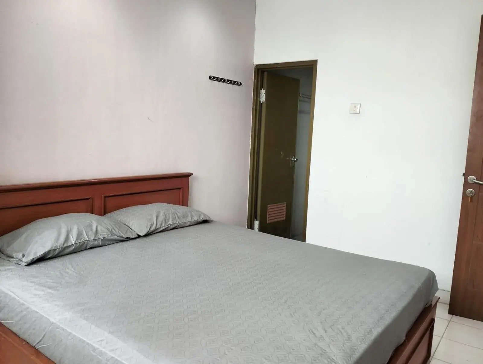 Superior Double Room in Griya Mitra Kost Superior Double Room in Griya Mitra Kost