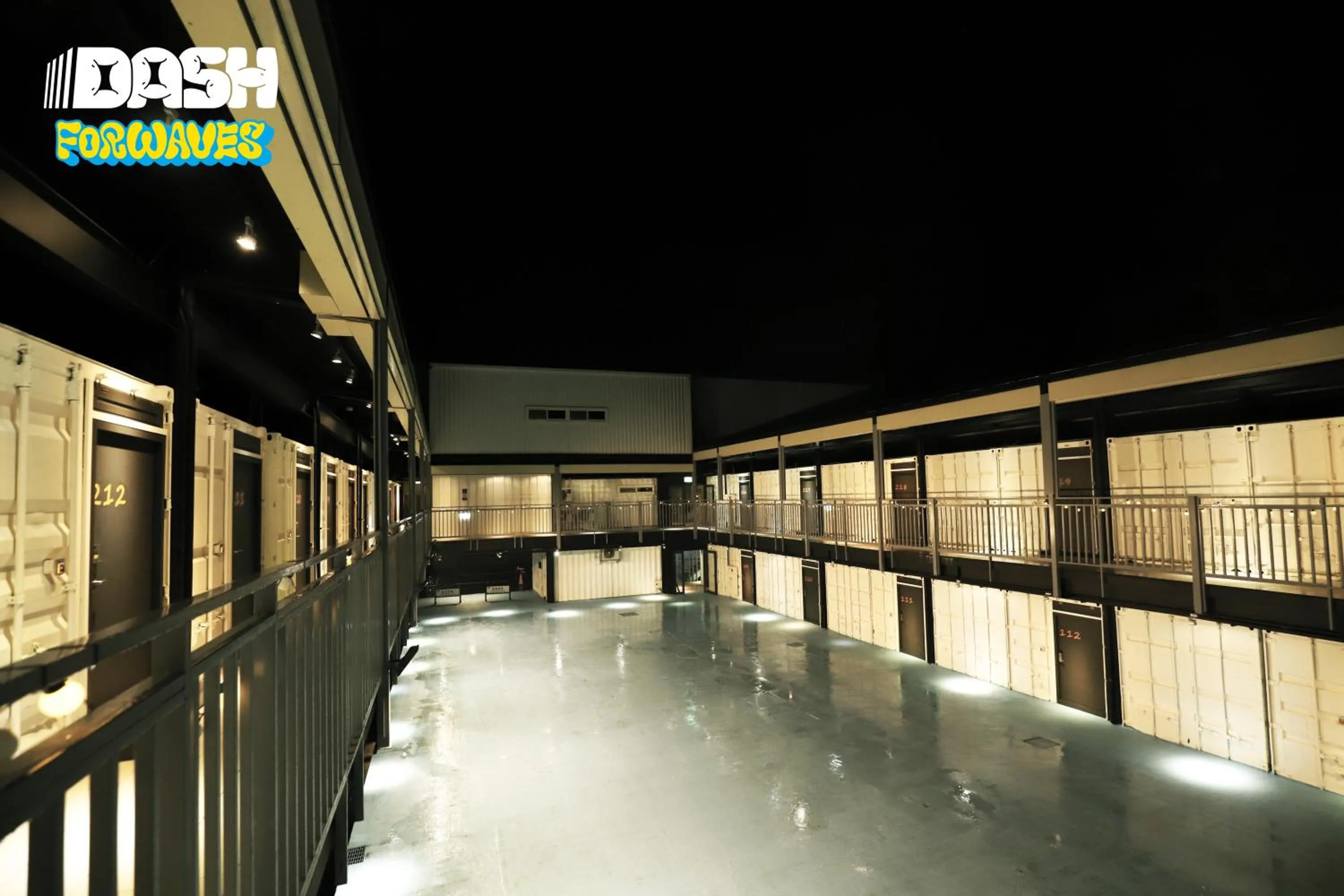 Night in Dash Forwaves Hotel