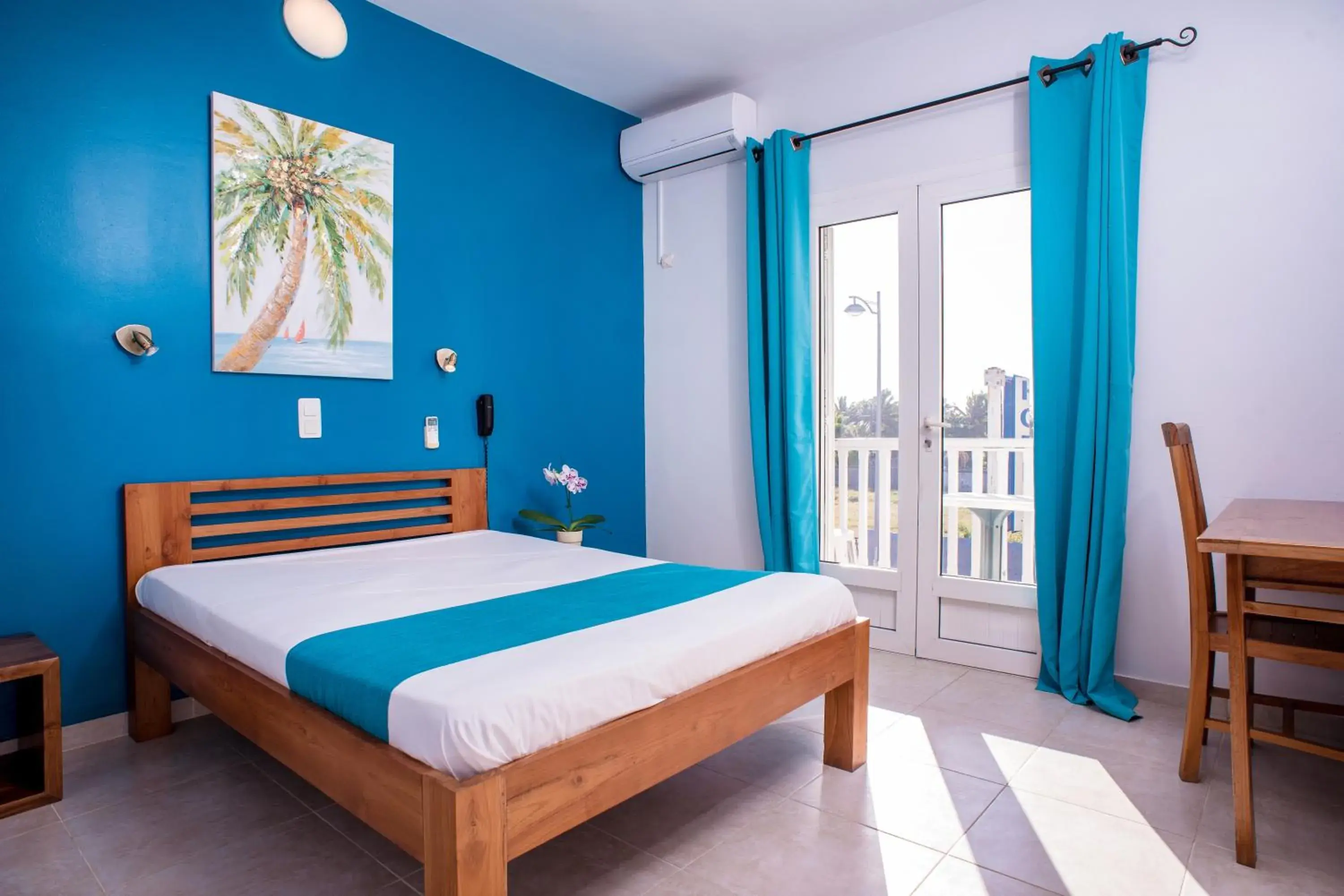 Double Room in Hotel Cap Sud Double Room in Hotel Cap Sud