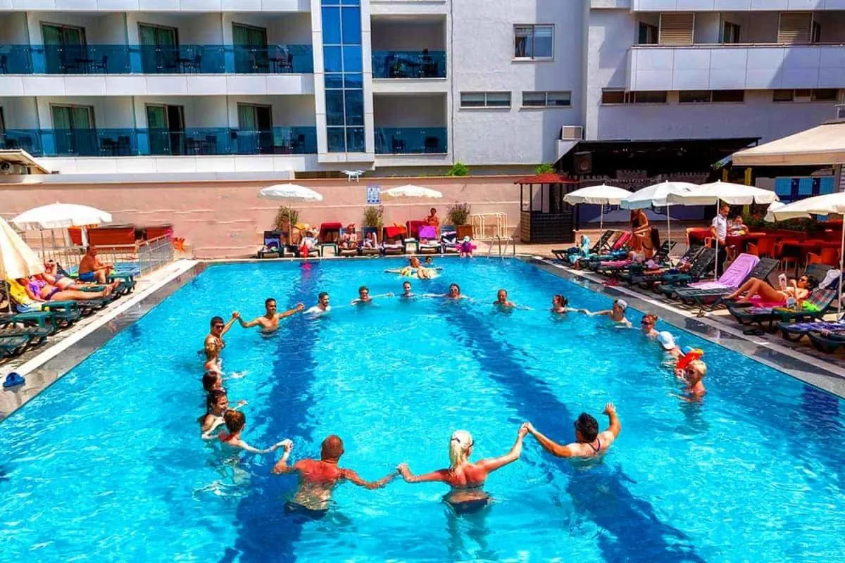 Pool view in Club Bayar Beach Hotel