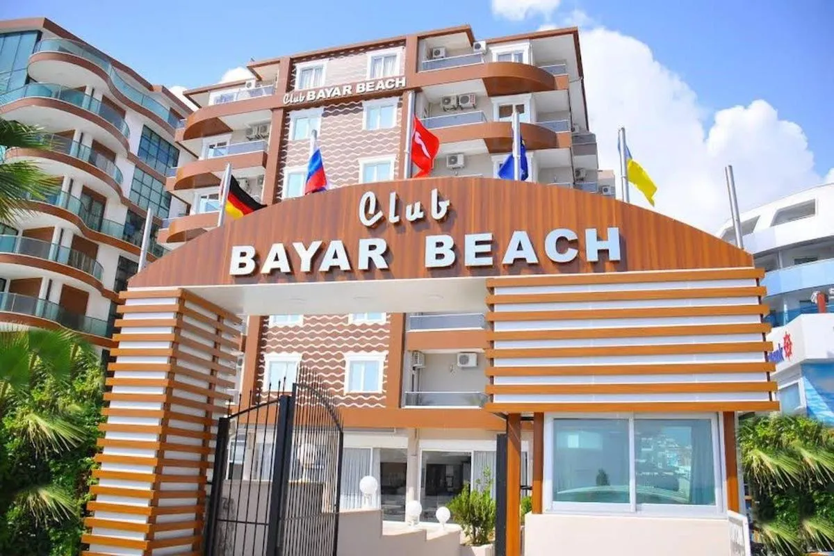 Property building in Club Bayar Beach Hotel