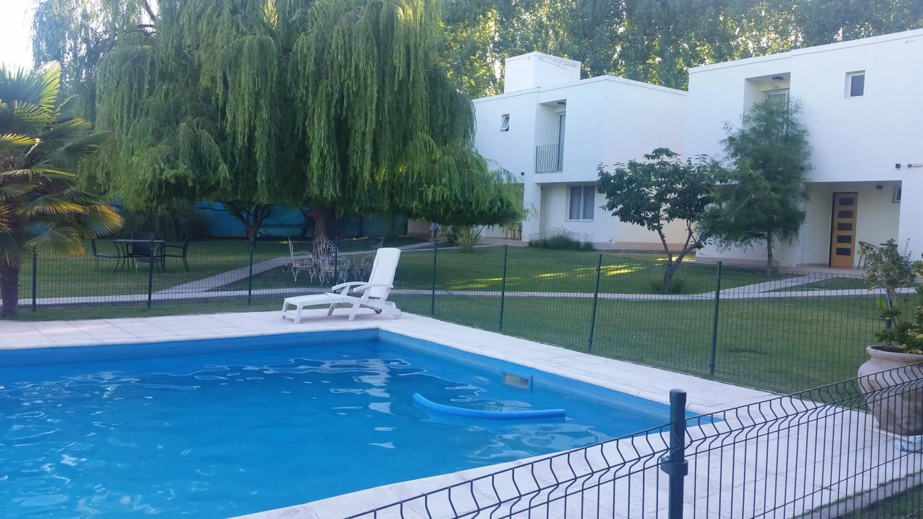 Summer in Villa Niagara