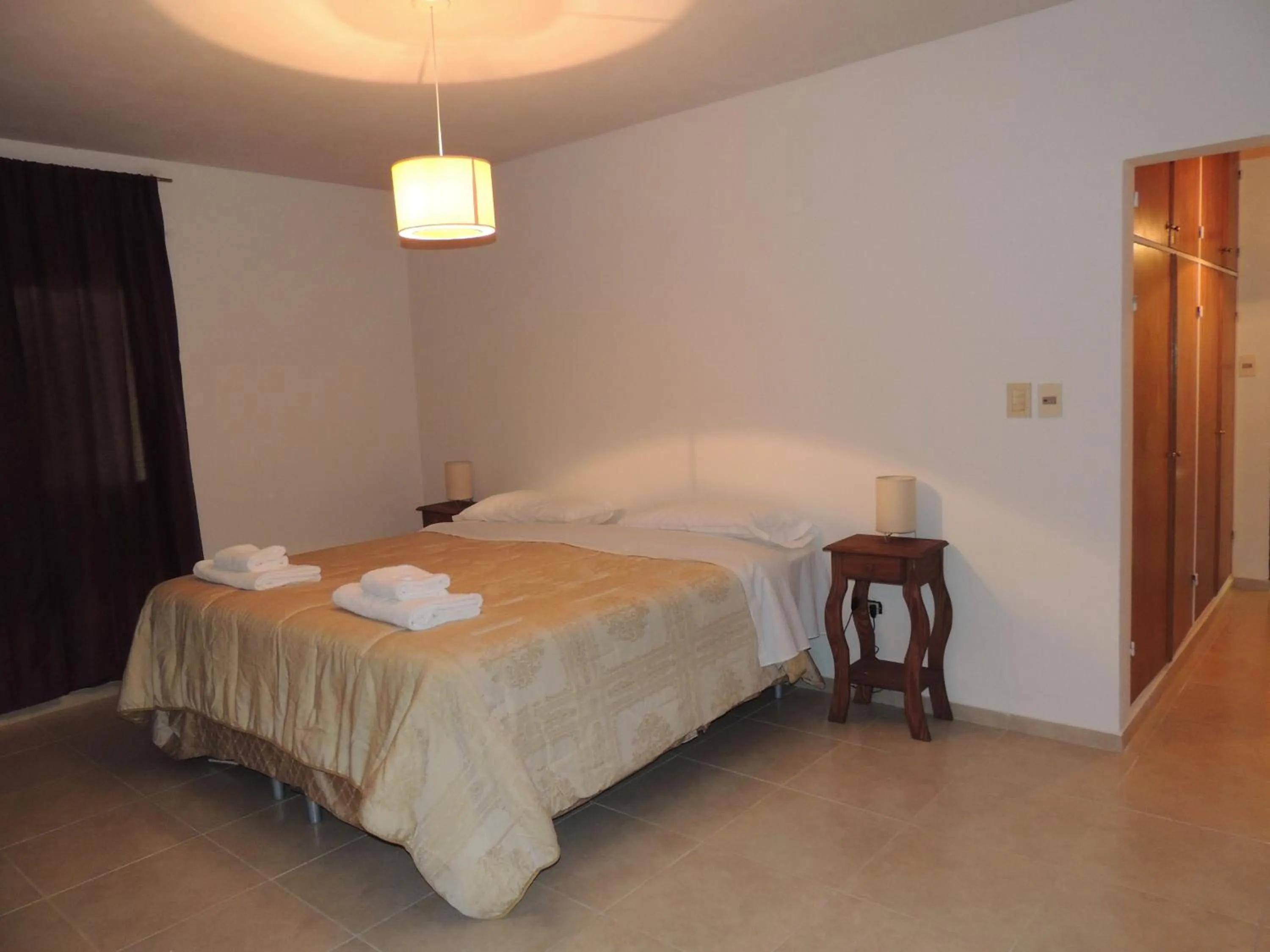 Bedroom, Bed in Villa Niagara