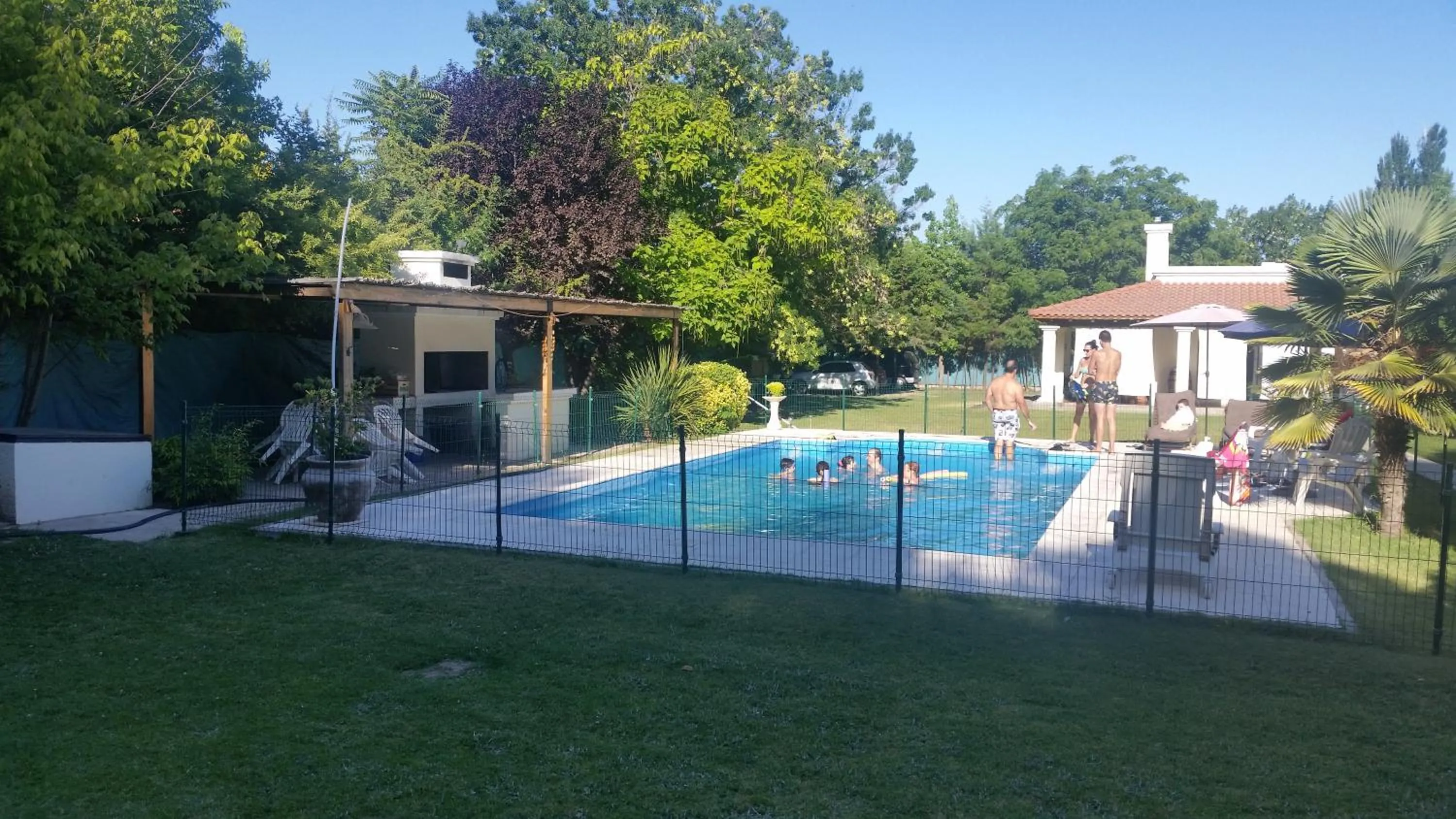 Swimming pool in Villa Niagara