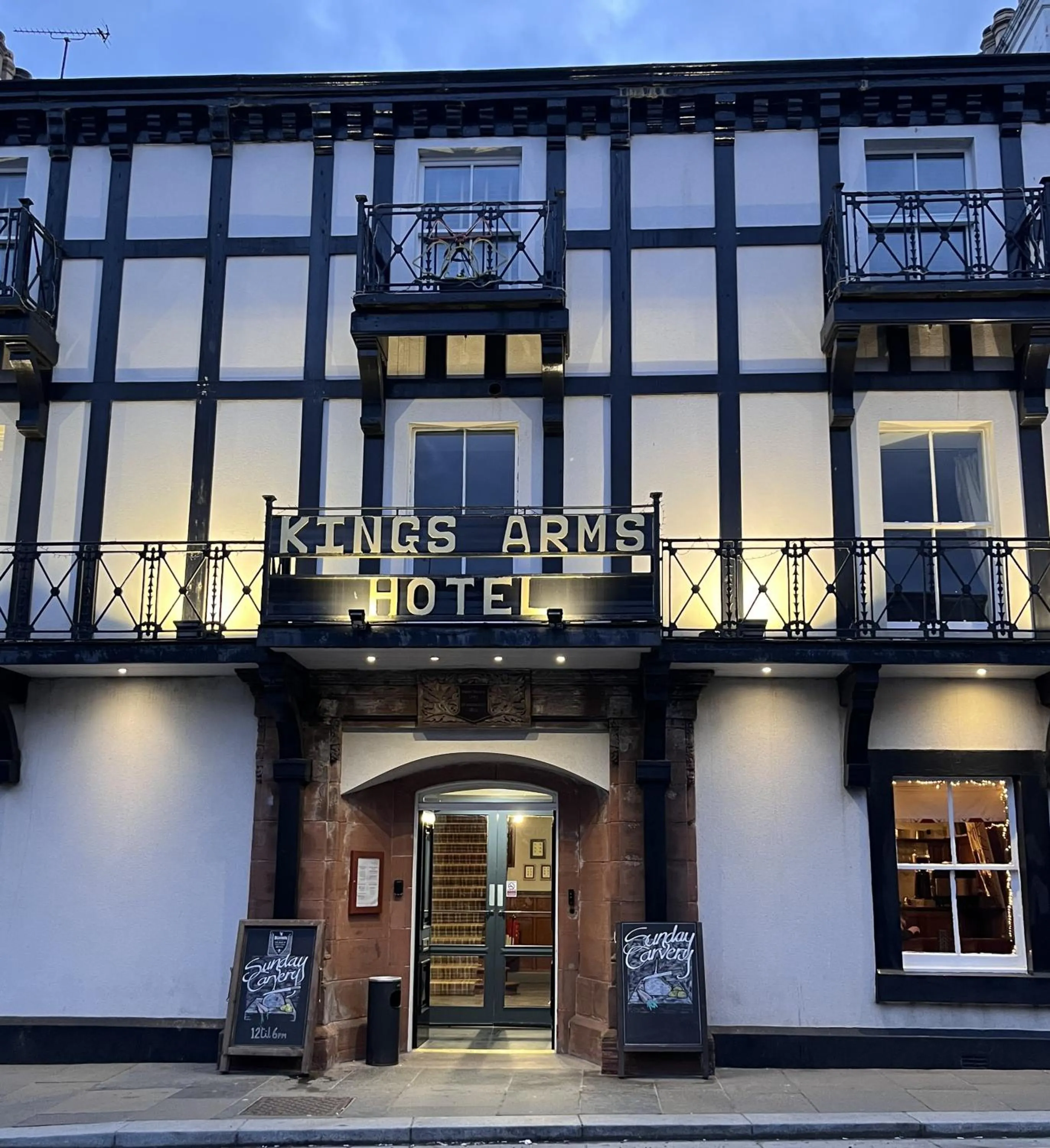 Kings Arms Hotel