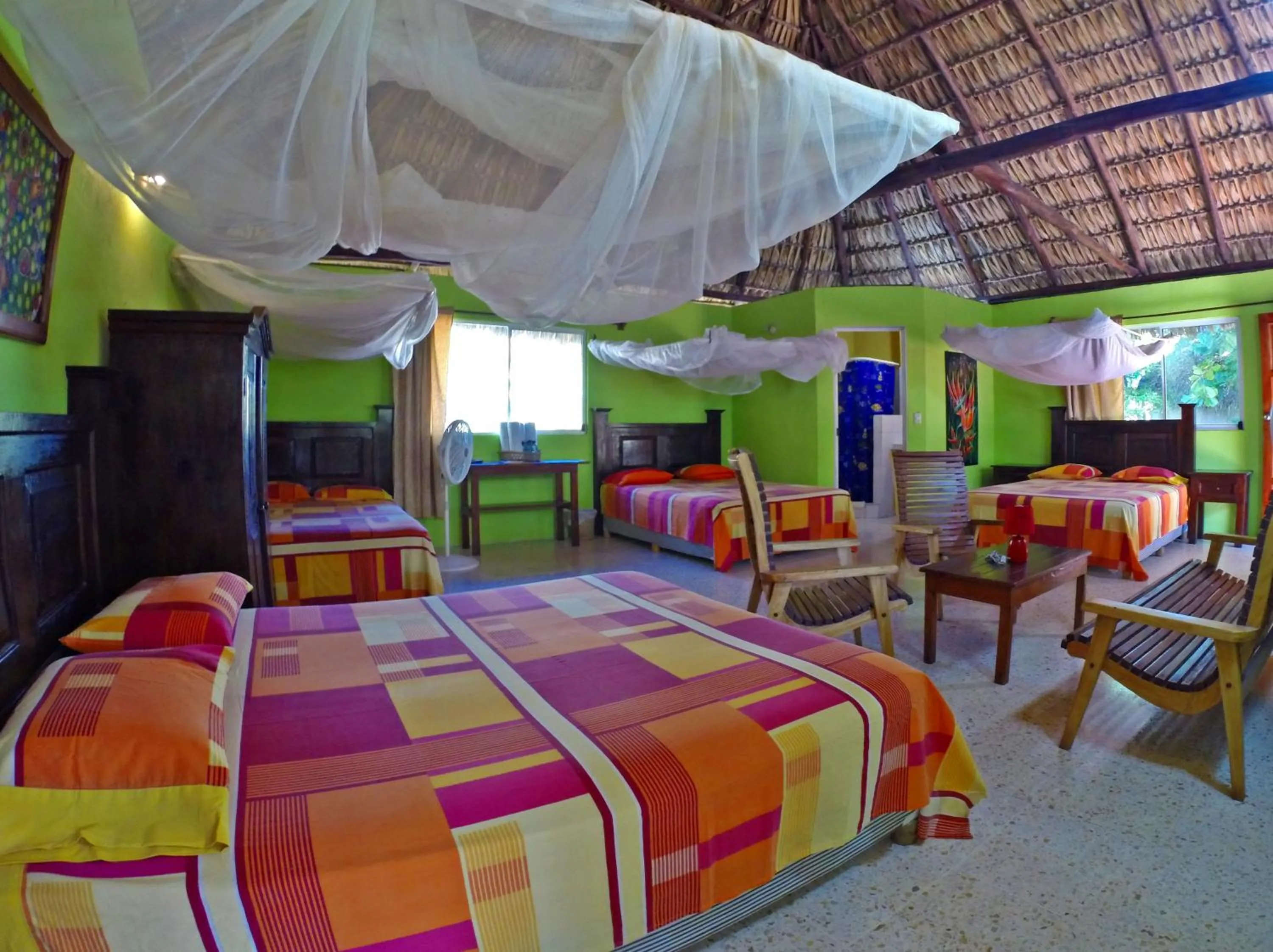 Photo of the whole room, Bed in Hotel Cafe del Sol