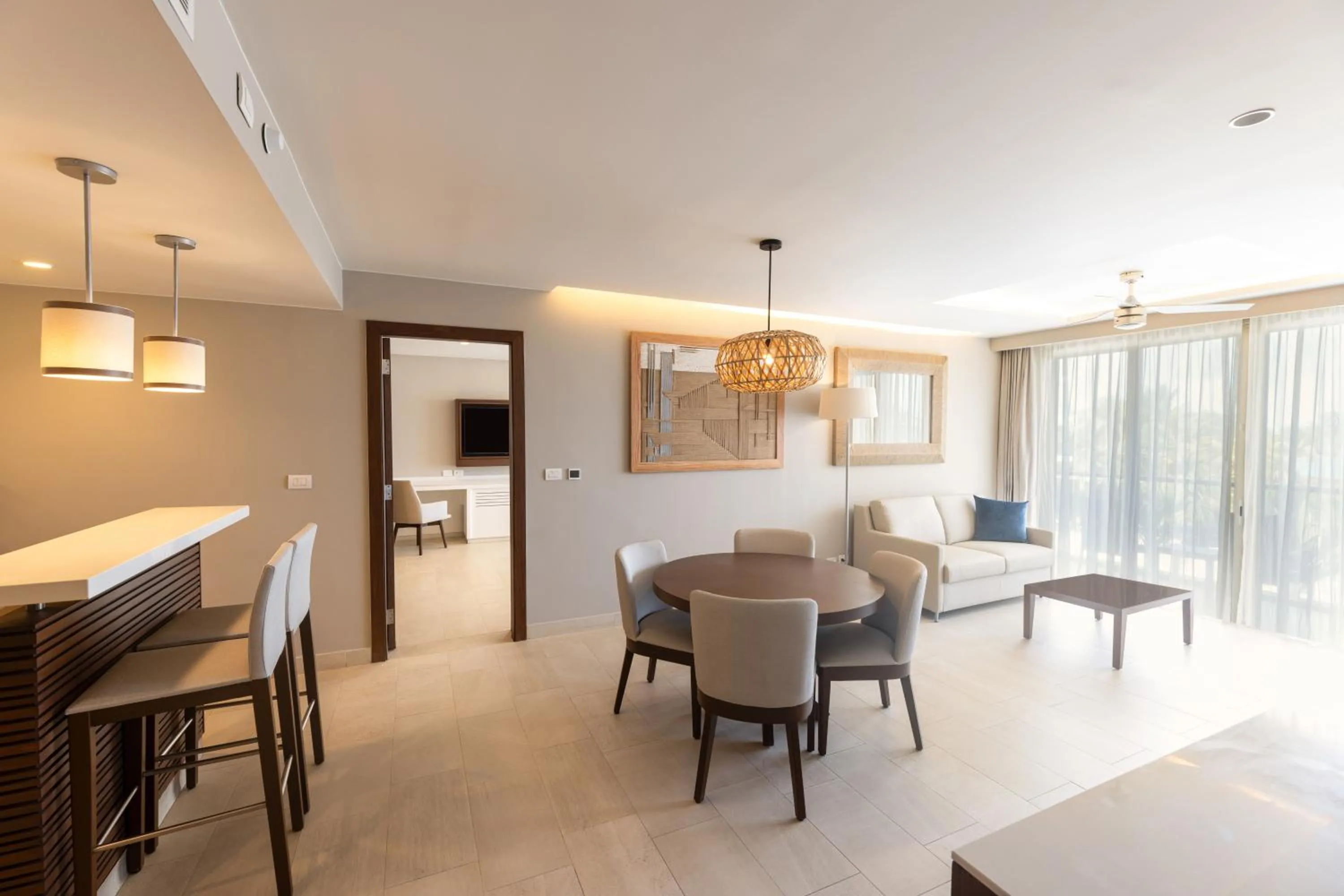 Living room in Royalton Riviera Cancun, An Autograph Collection All-Inclusive Resort & Casino