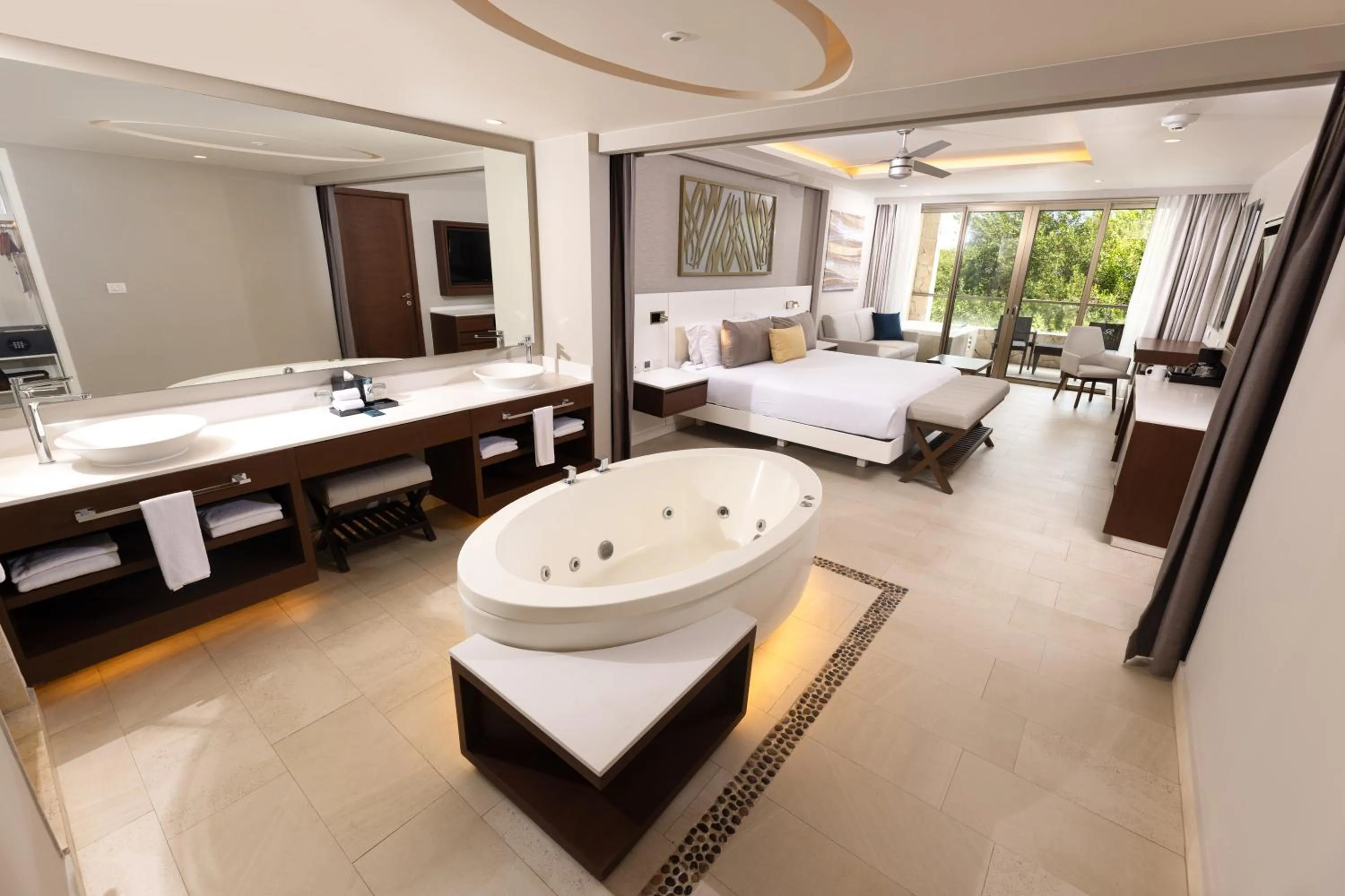 Bathroom in Royalton Riviera Cancun, An Autograph Collection All-Inclusive Resort & Casino