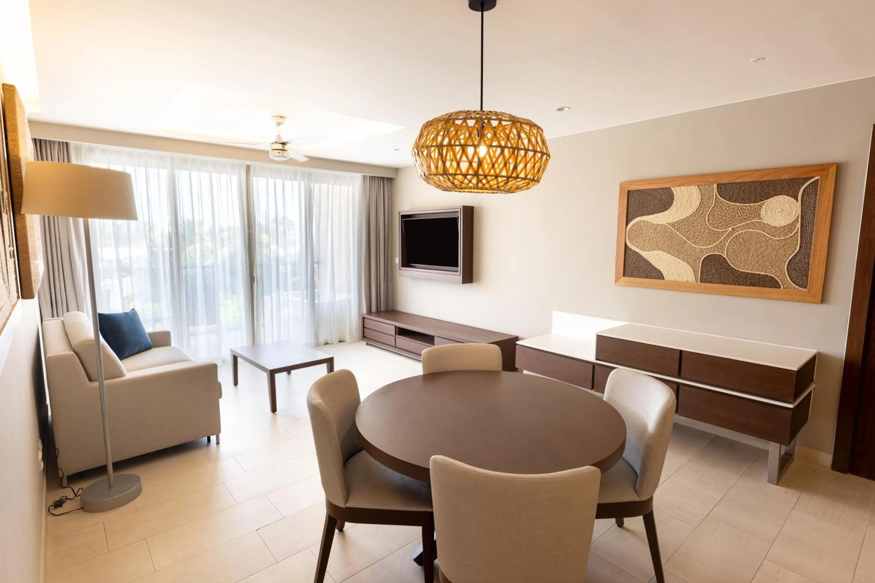TV and multimedia in Royalton Riviera Cancun, An Autograph Collection All-Inclusive Resort & Casino