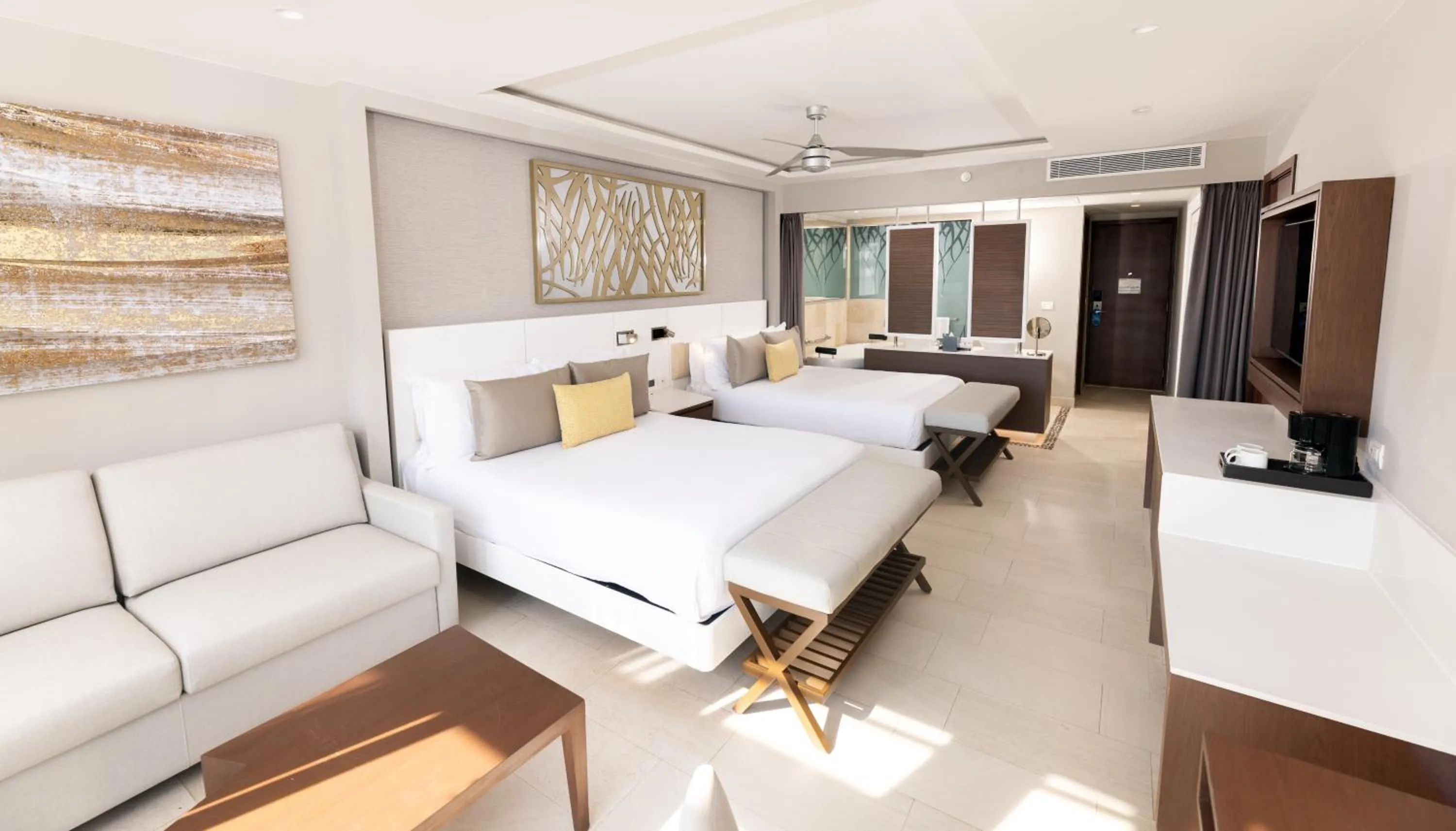 Seating area, Bed in Royalton Riviera Cancun, An Autograph Collection All-Inclusive Resort & Casino