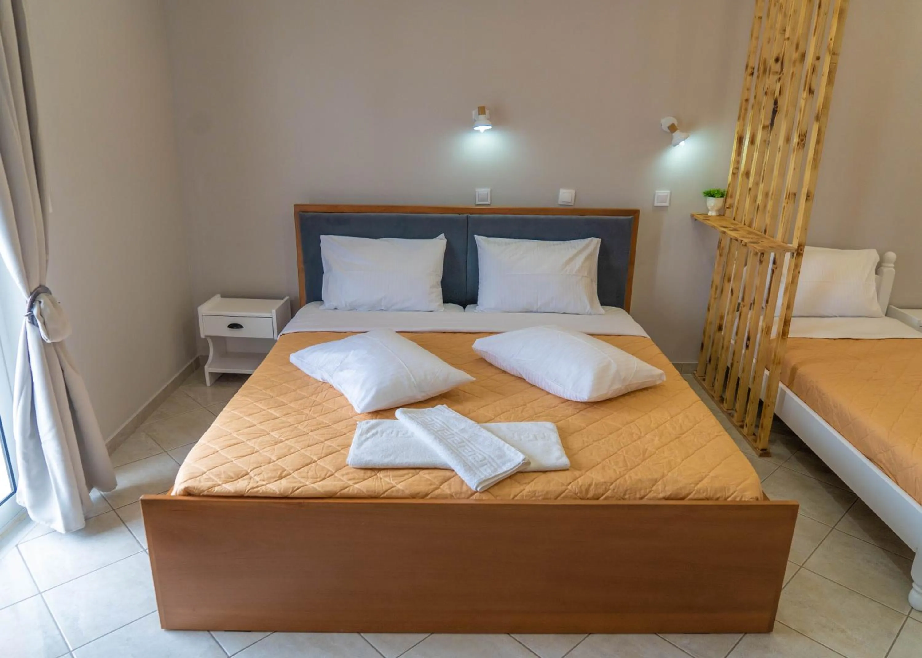 Ermioni Rooms