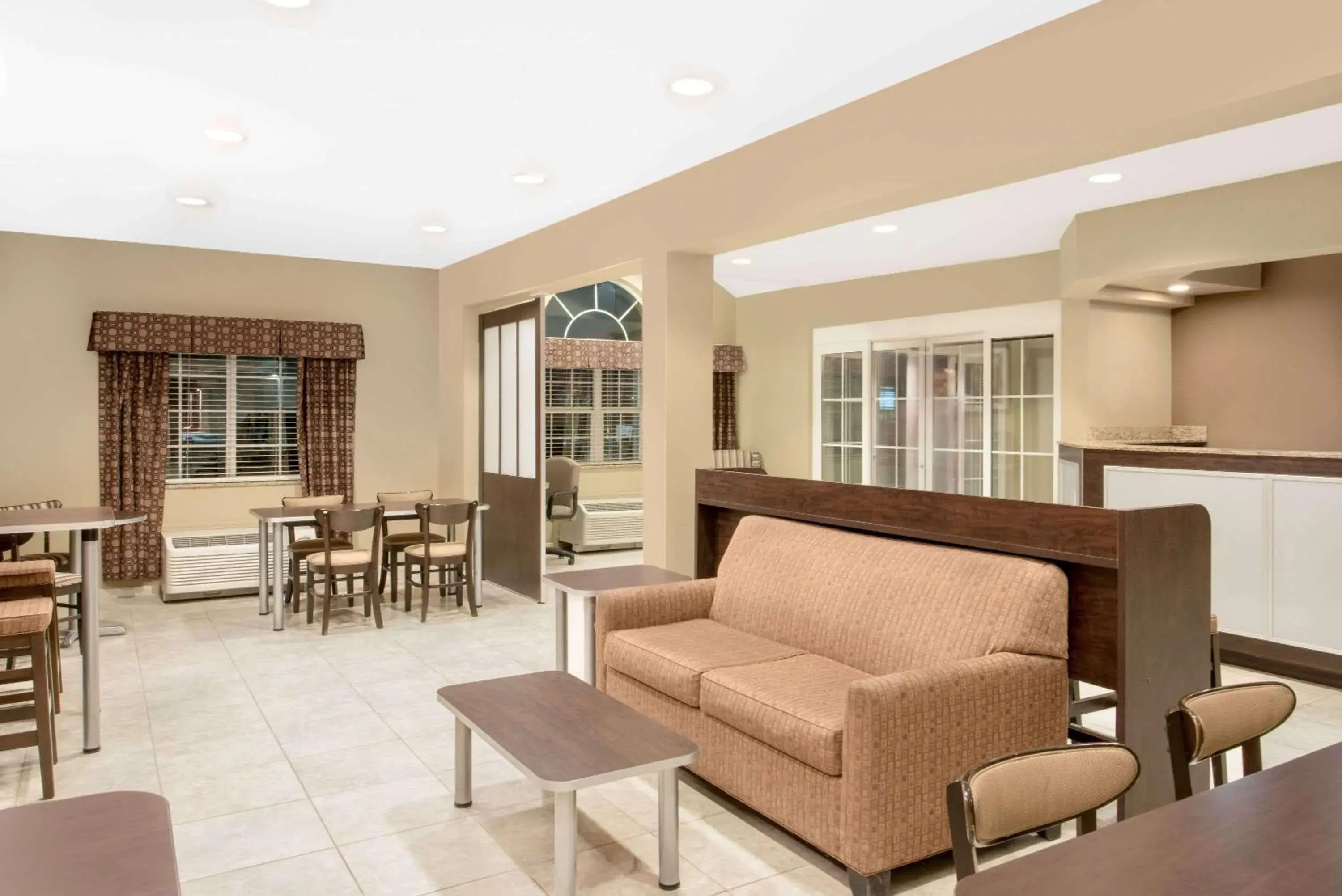 Lobby or reception in Microtel Inn & Suites by Wyndham Lobby or reception in Microtel Inn & Suites by Wyndham