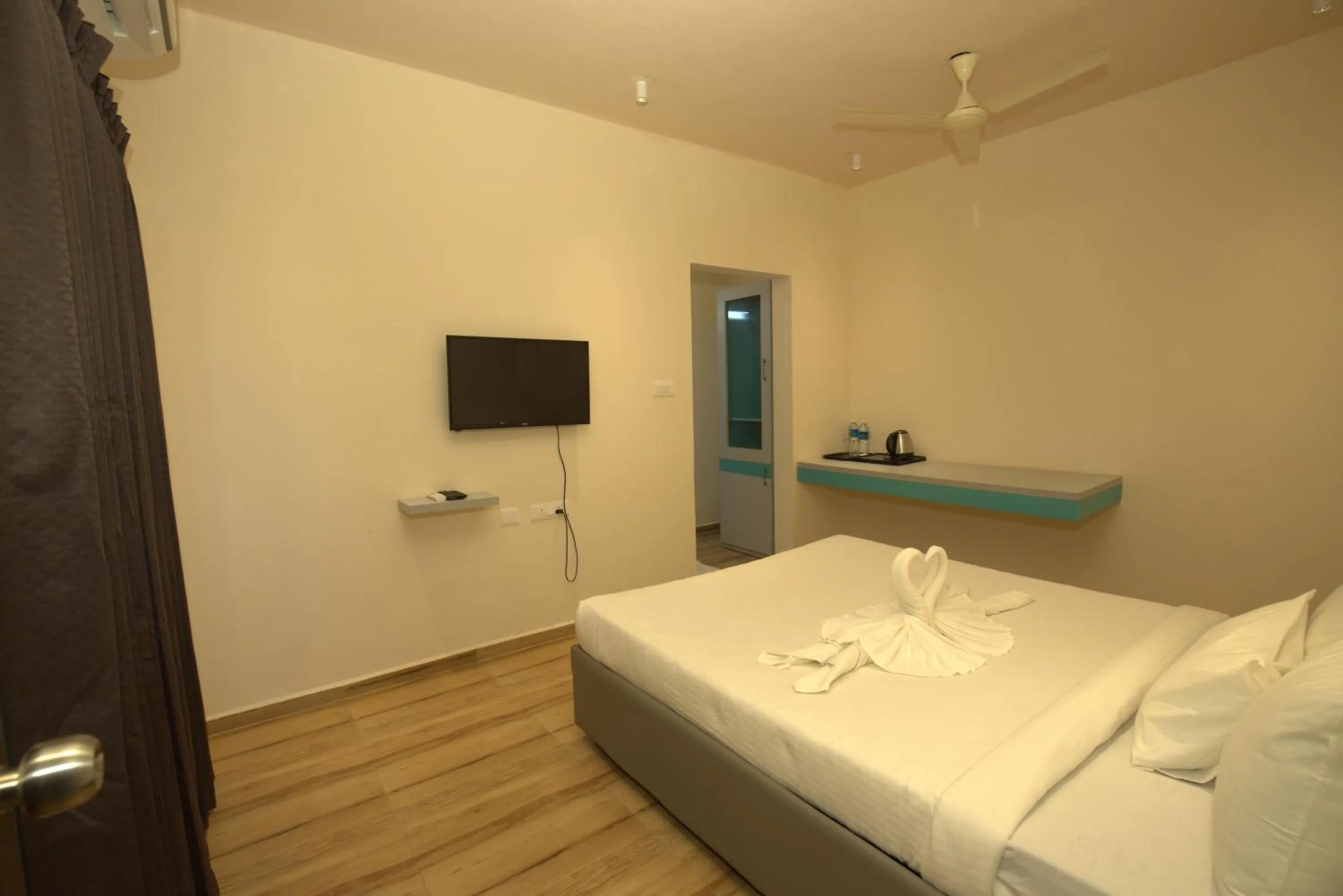 Bed in King Avarta Resort and Convention Centre Pondicherry