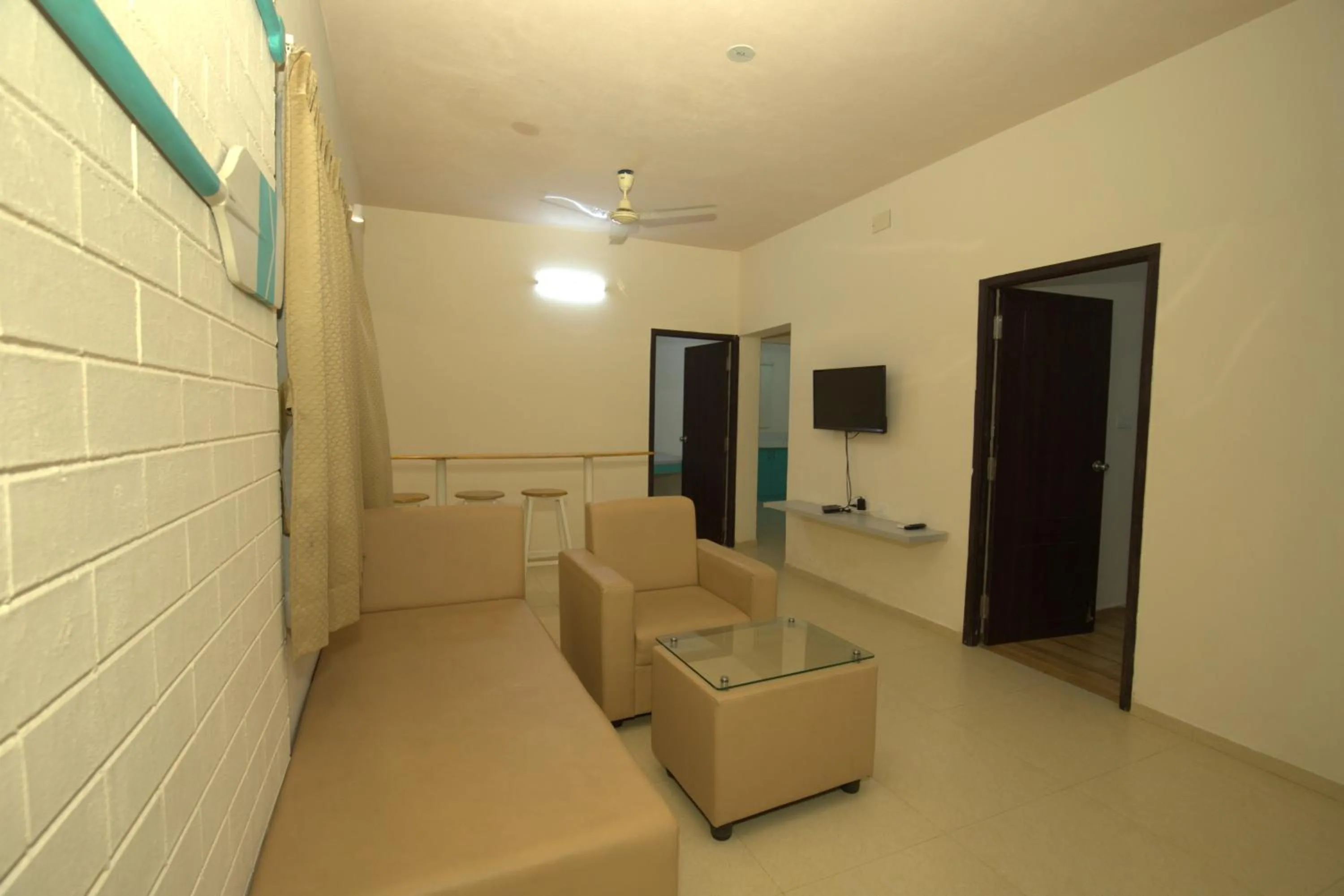 Living room in King Avarta Resort and Convention Centre Pondicherry