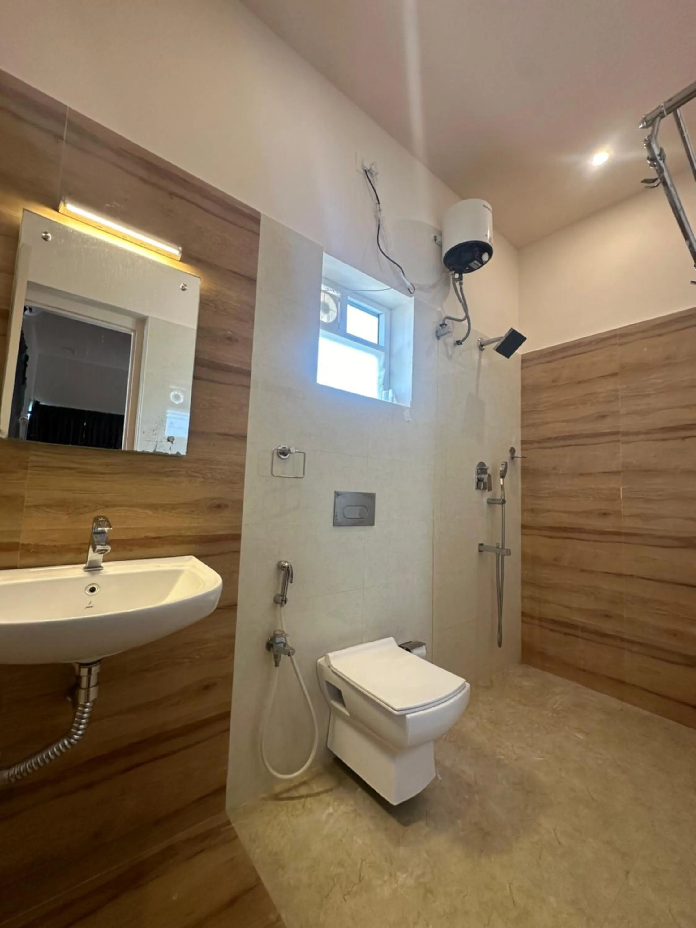 Bathroom in King Avarta Resort and Convention Centre Pondicherry