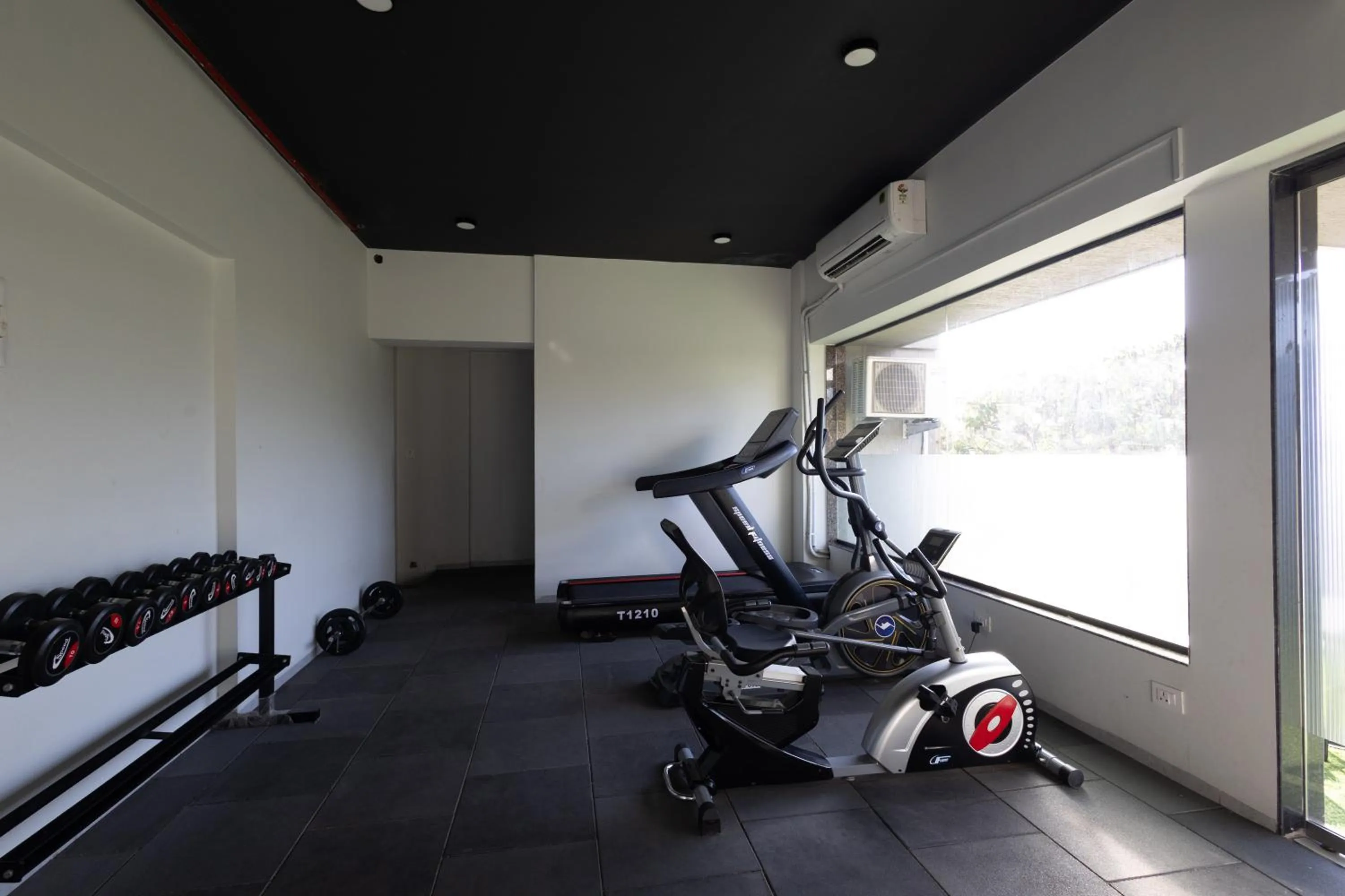 Fitness centre/facilities in Freesia Residency By Express Inn - Navi Mumbai