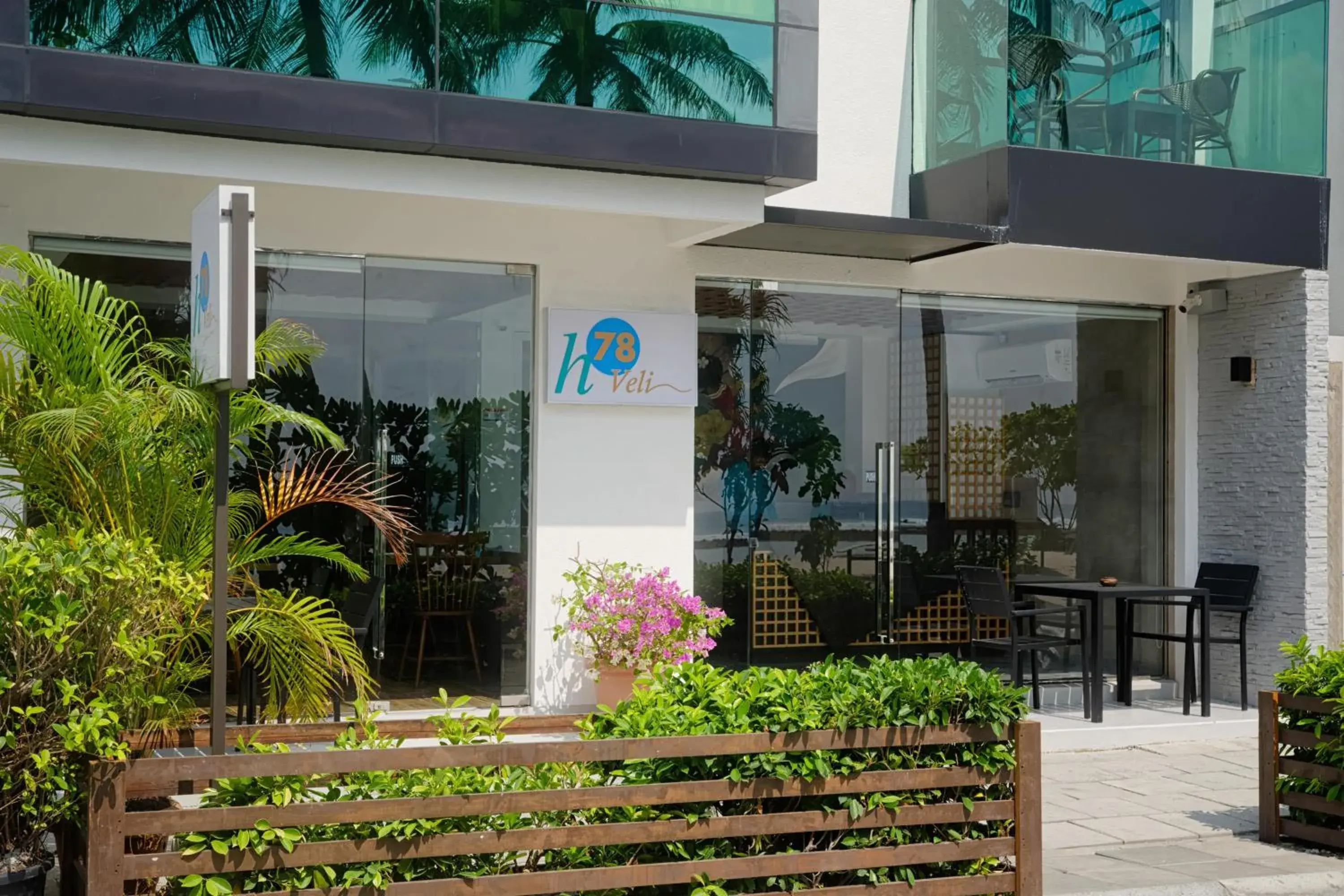 Property building in h78 Veli Property building in h78 Veli