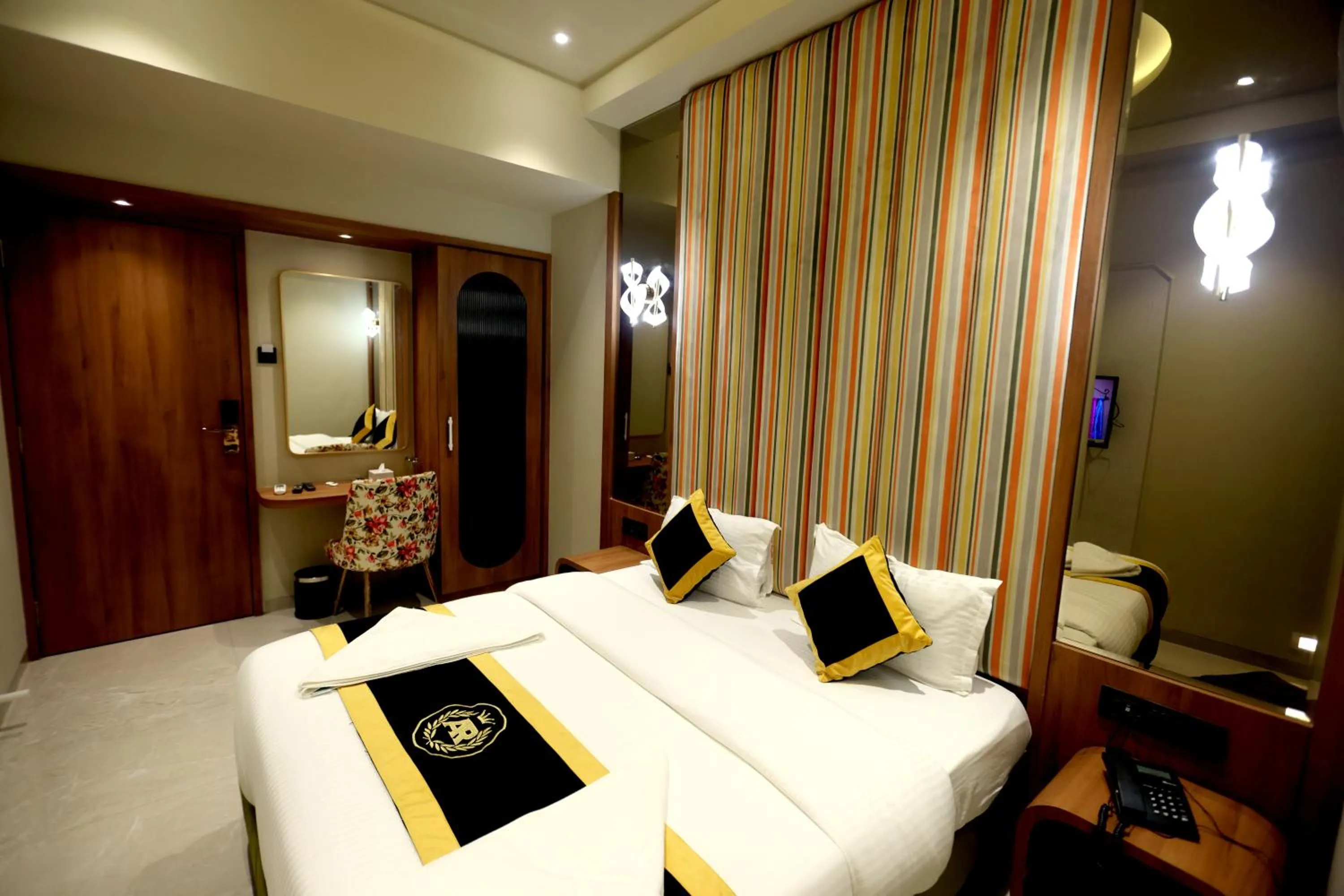 Bed in Hotel A R Paradise